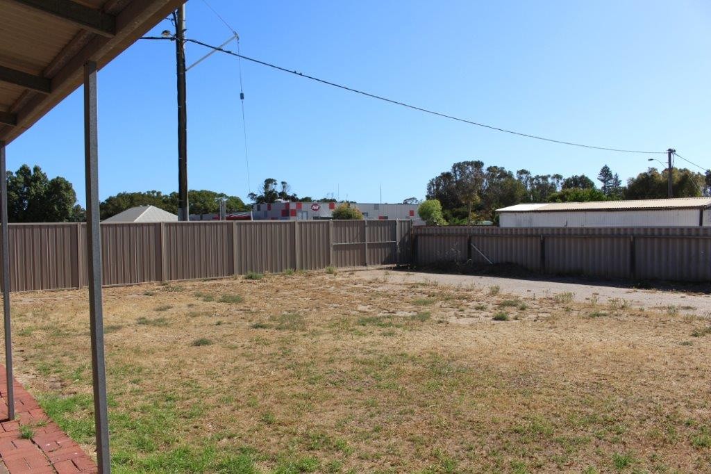 13 Hepburn Street, Dongara, WA 6525