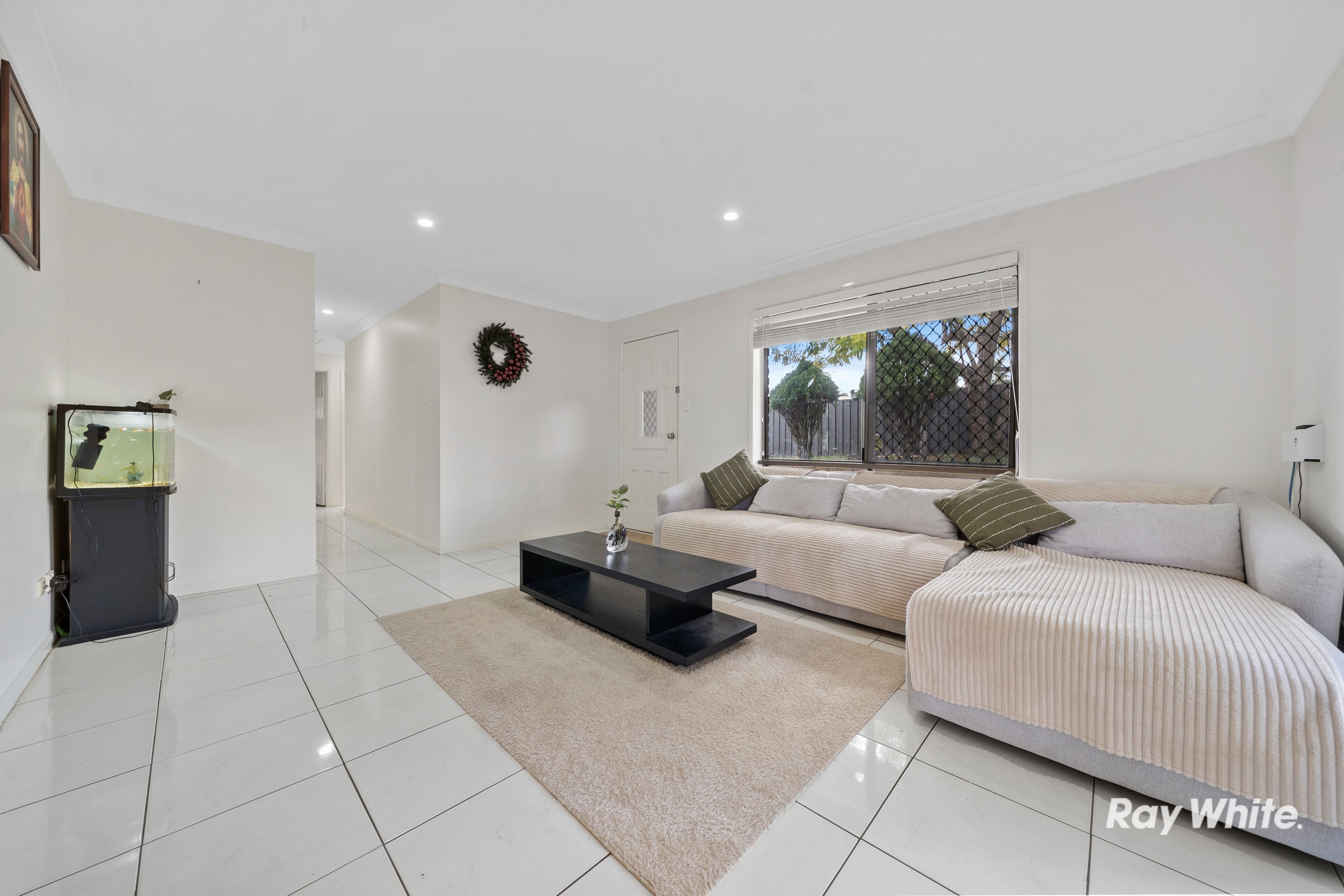 2 Dunbar Street, Browns Plains, QLD 4118