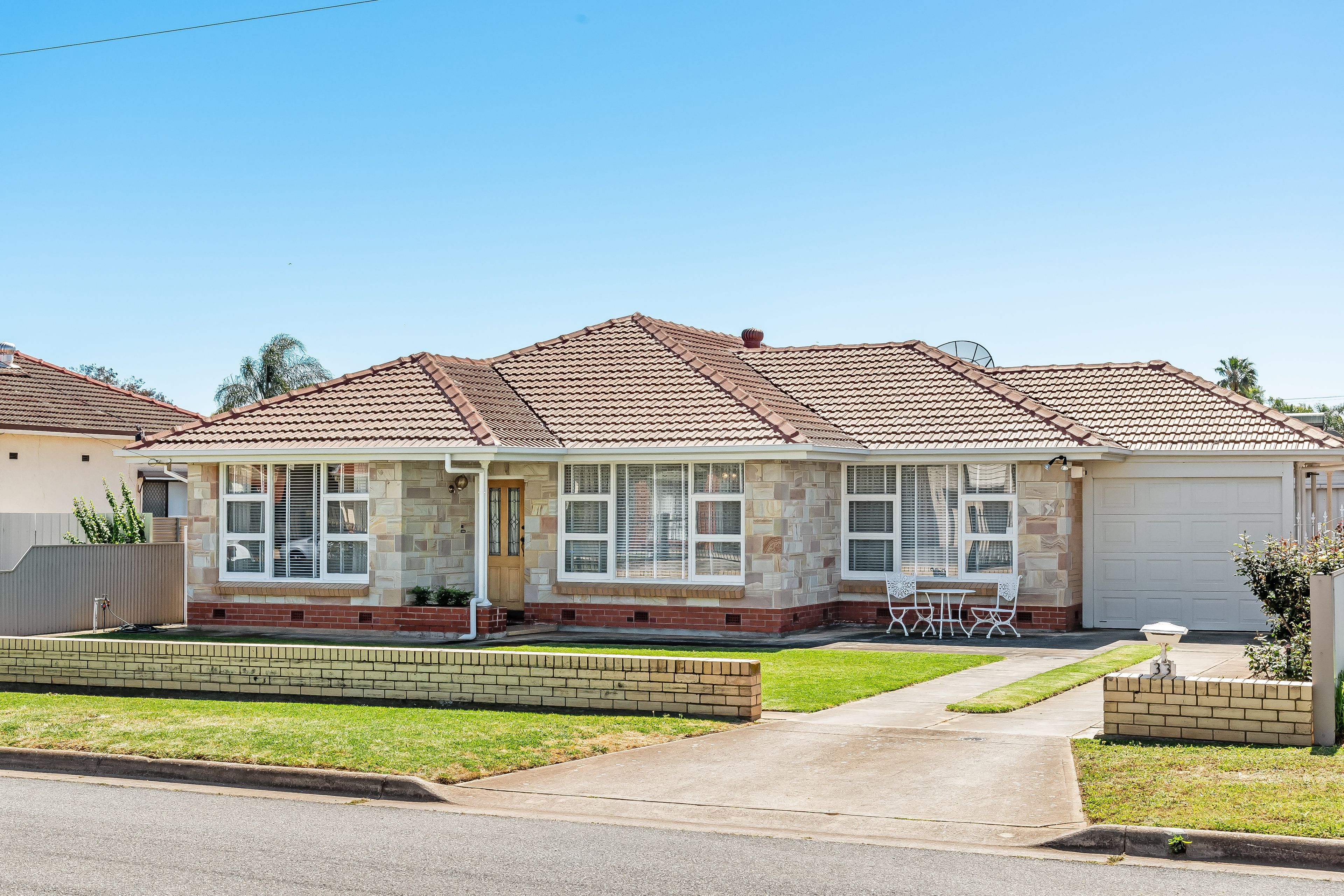 33 Mitchell Street East, Seaton, SA 5023