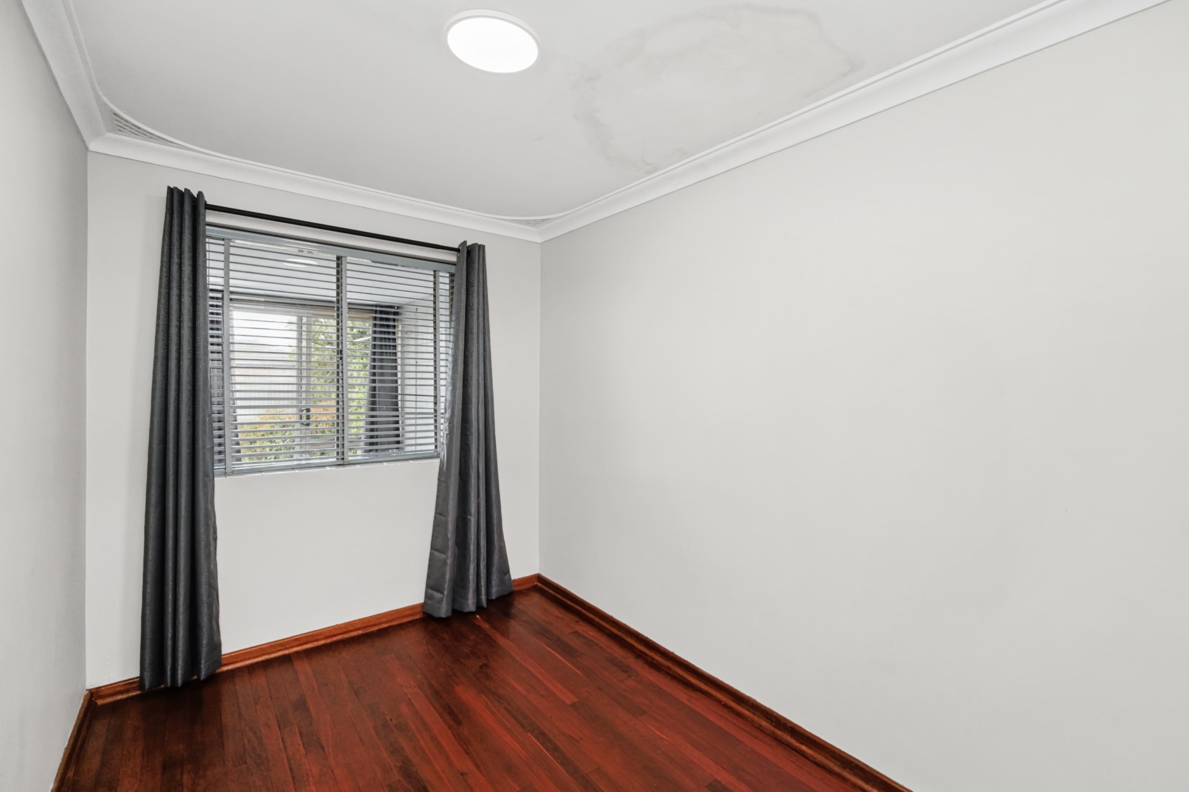 168A The Strand — photo 13 of 20