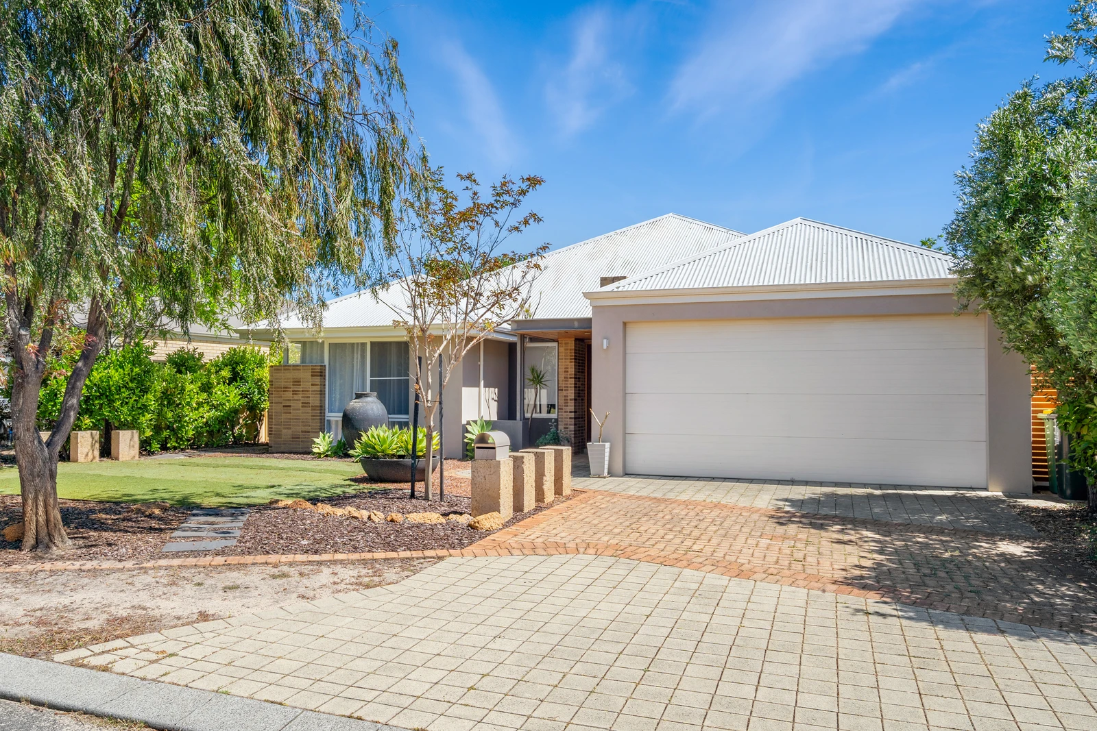 22 Nougat Crescent, Yalyalup, WA 6280