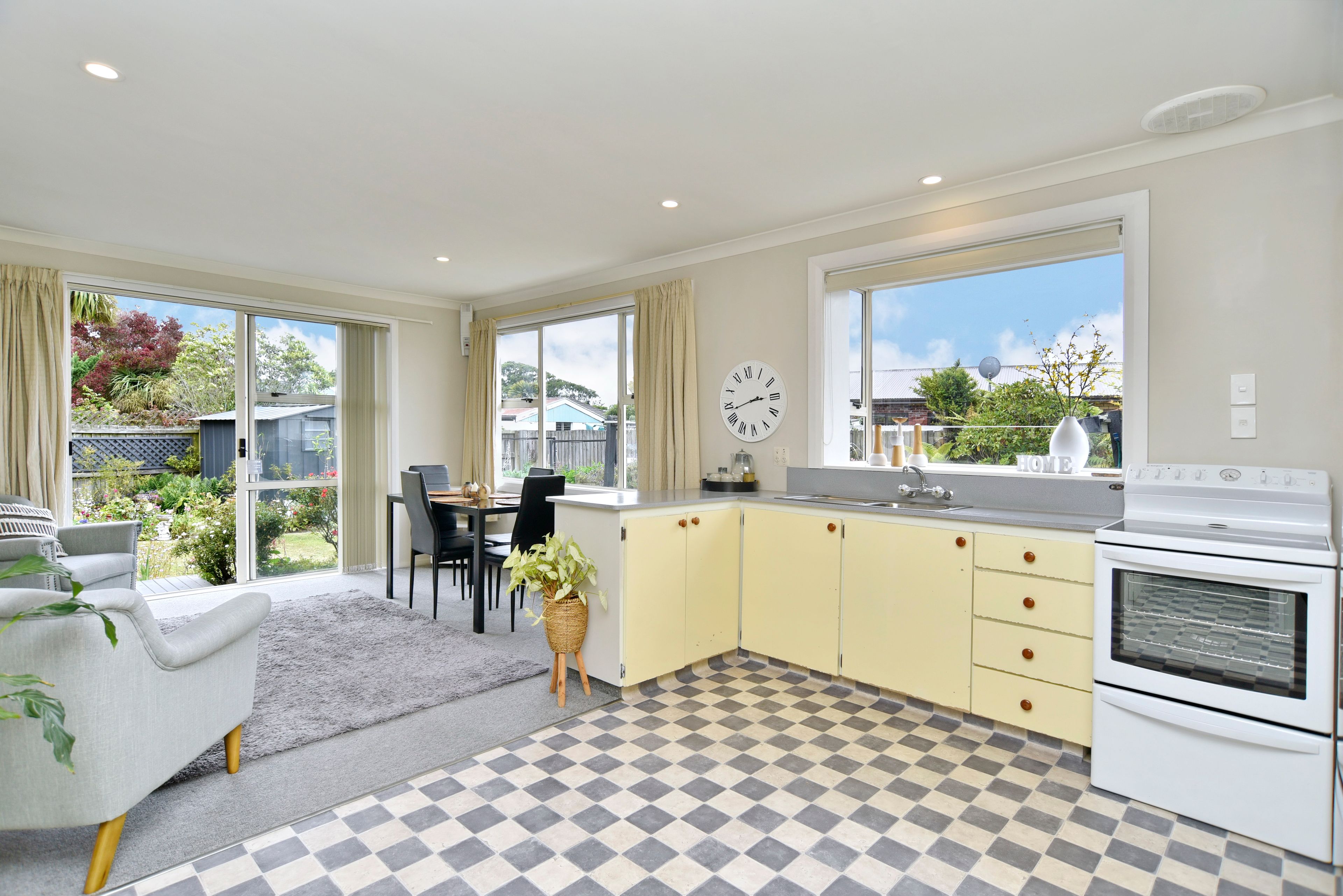 12 Cottonwood Street, Parklands, Christchurch City