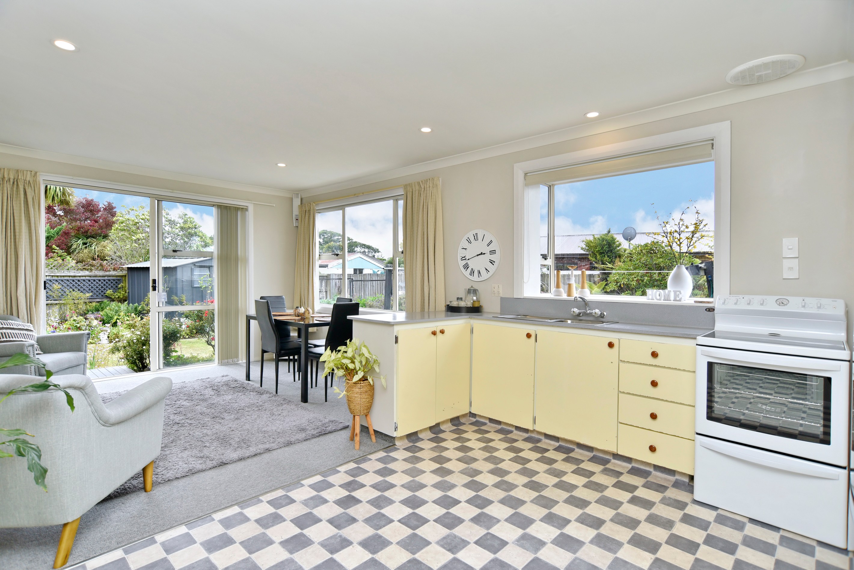 12 Cottonwood Street, Parklands, Christchurch City