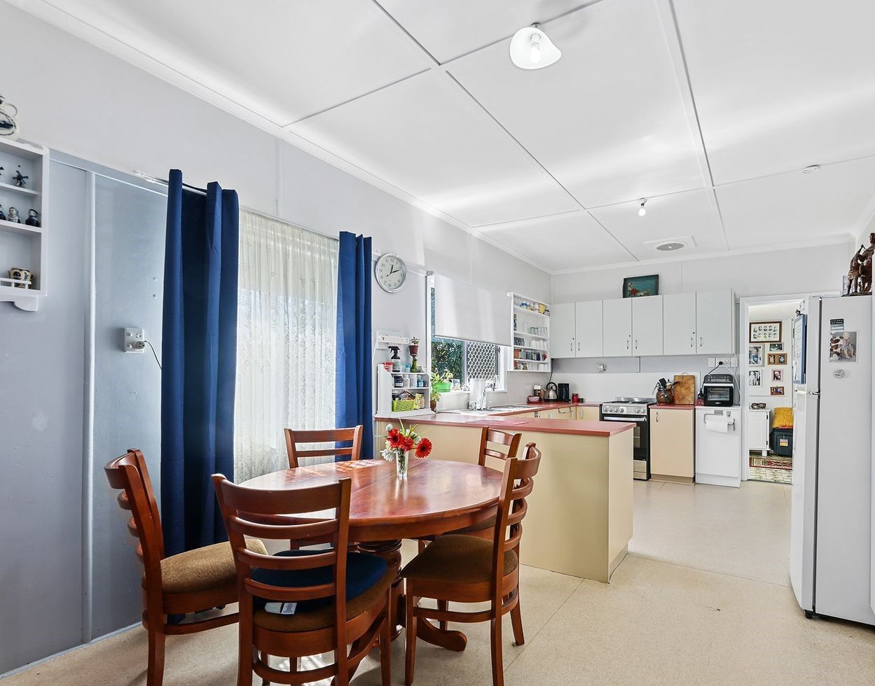 22 Harold Street, Bundamba, QLD 4304