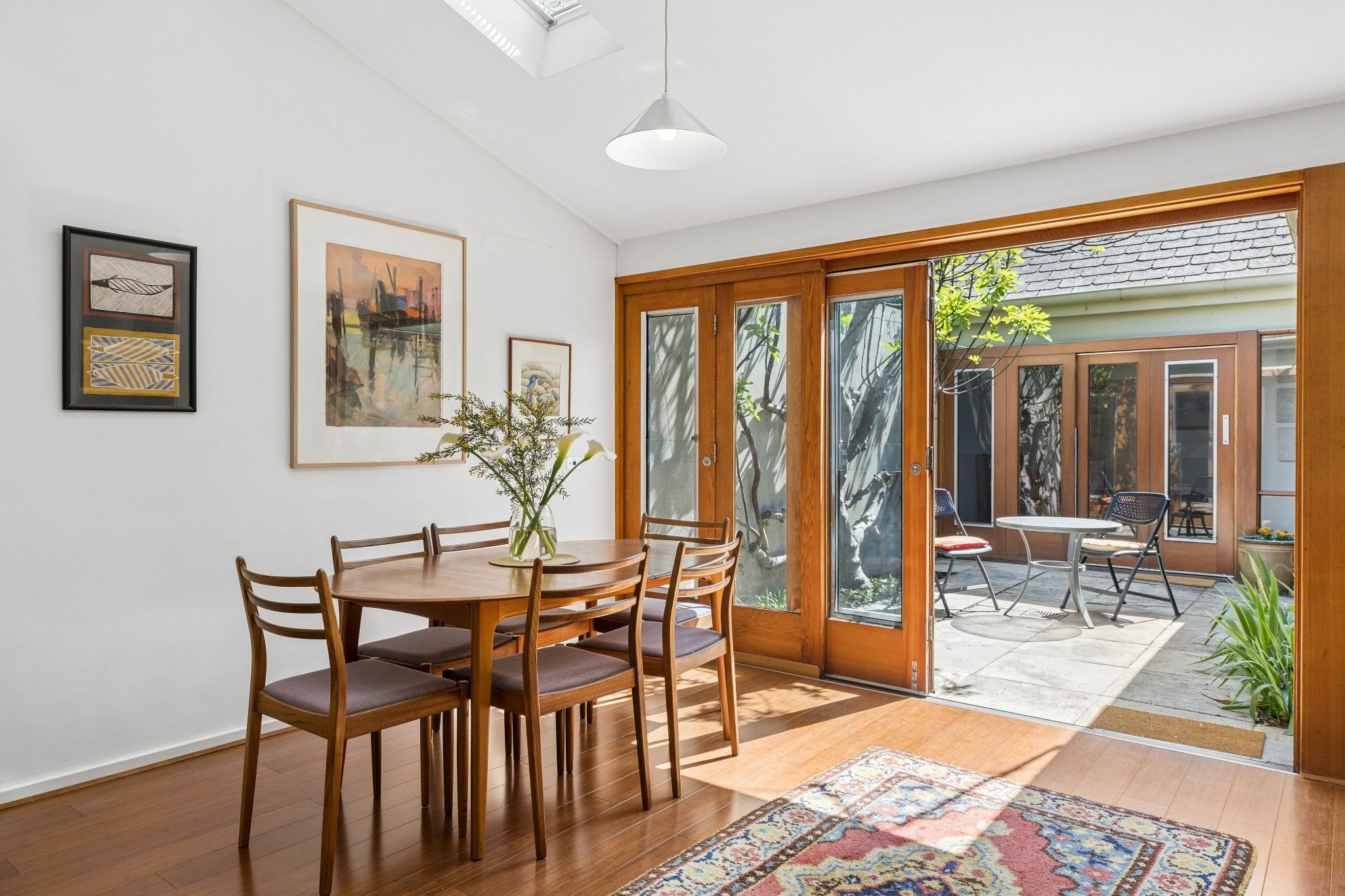 2 Mclaren Street — photo 5 of 25