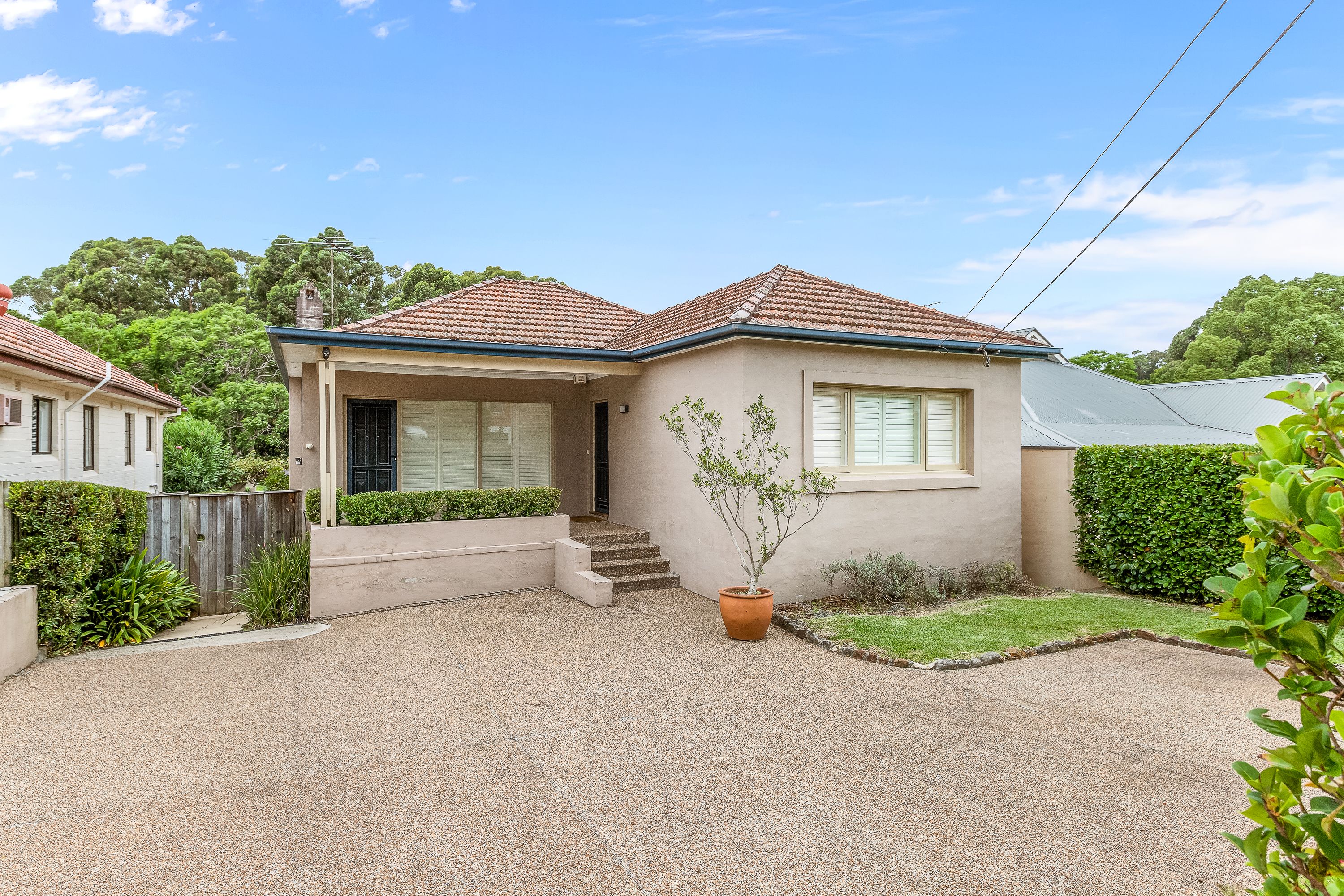 19 Makinson Street — photo 10 of 11