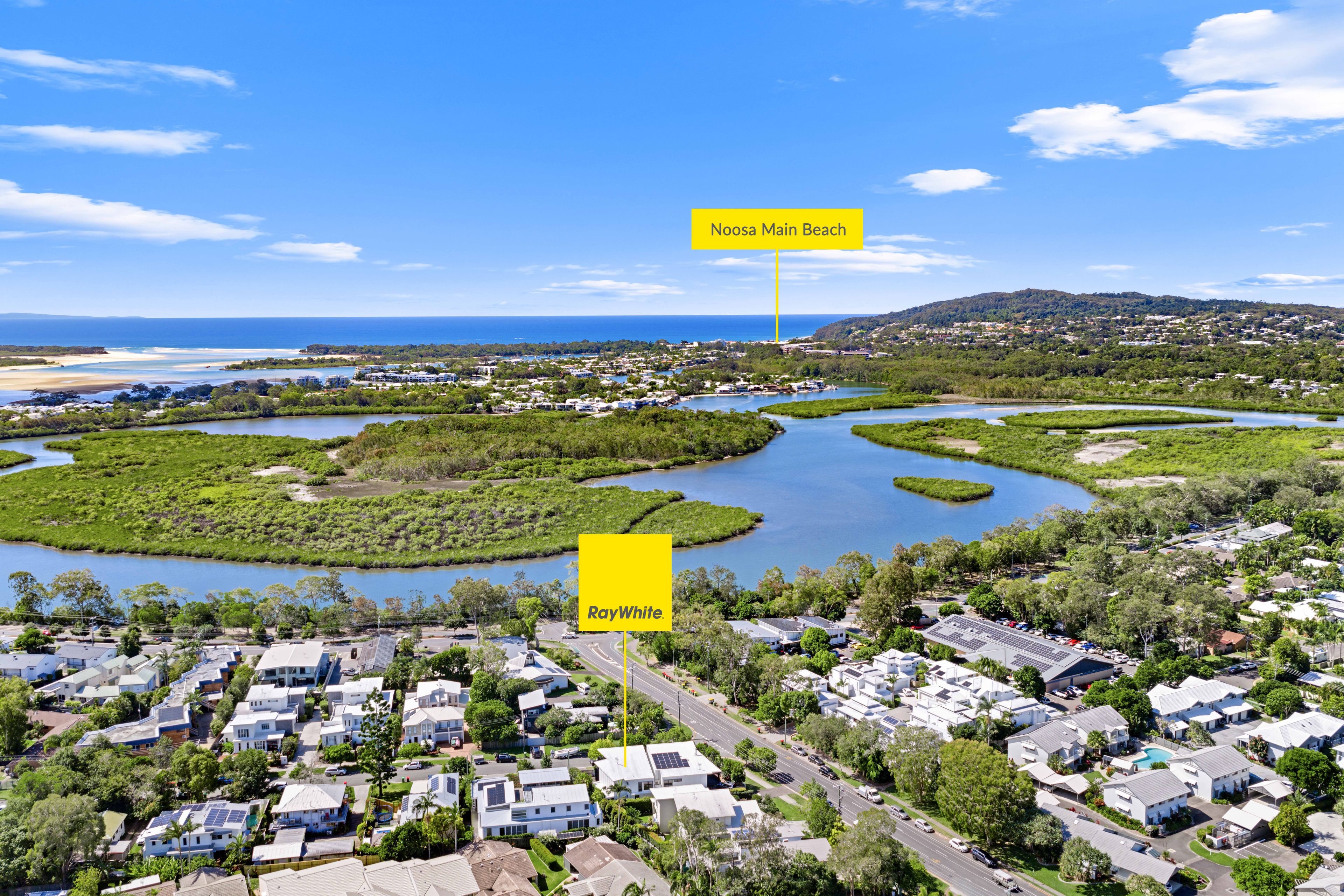 2/7 Lake Weyba Drive — photo 2 of 22