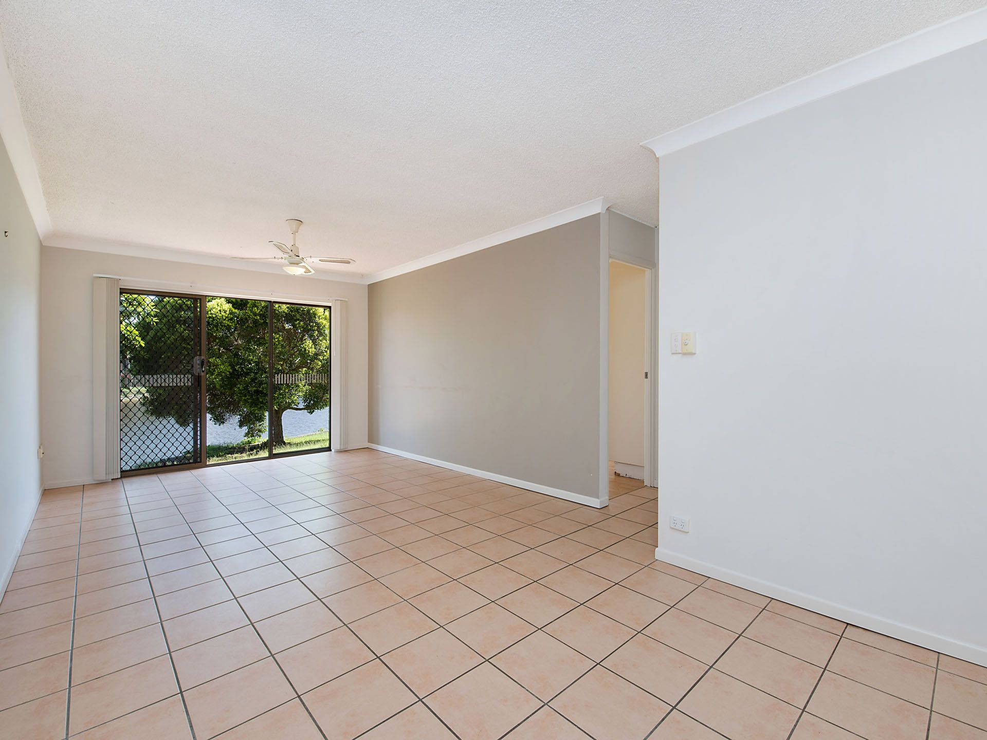 2/12 Tarwarri Crescent, Mooloolaba, QLD 4557