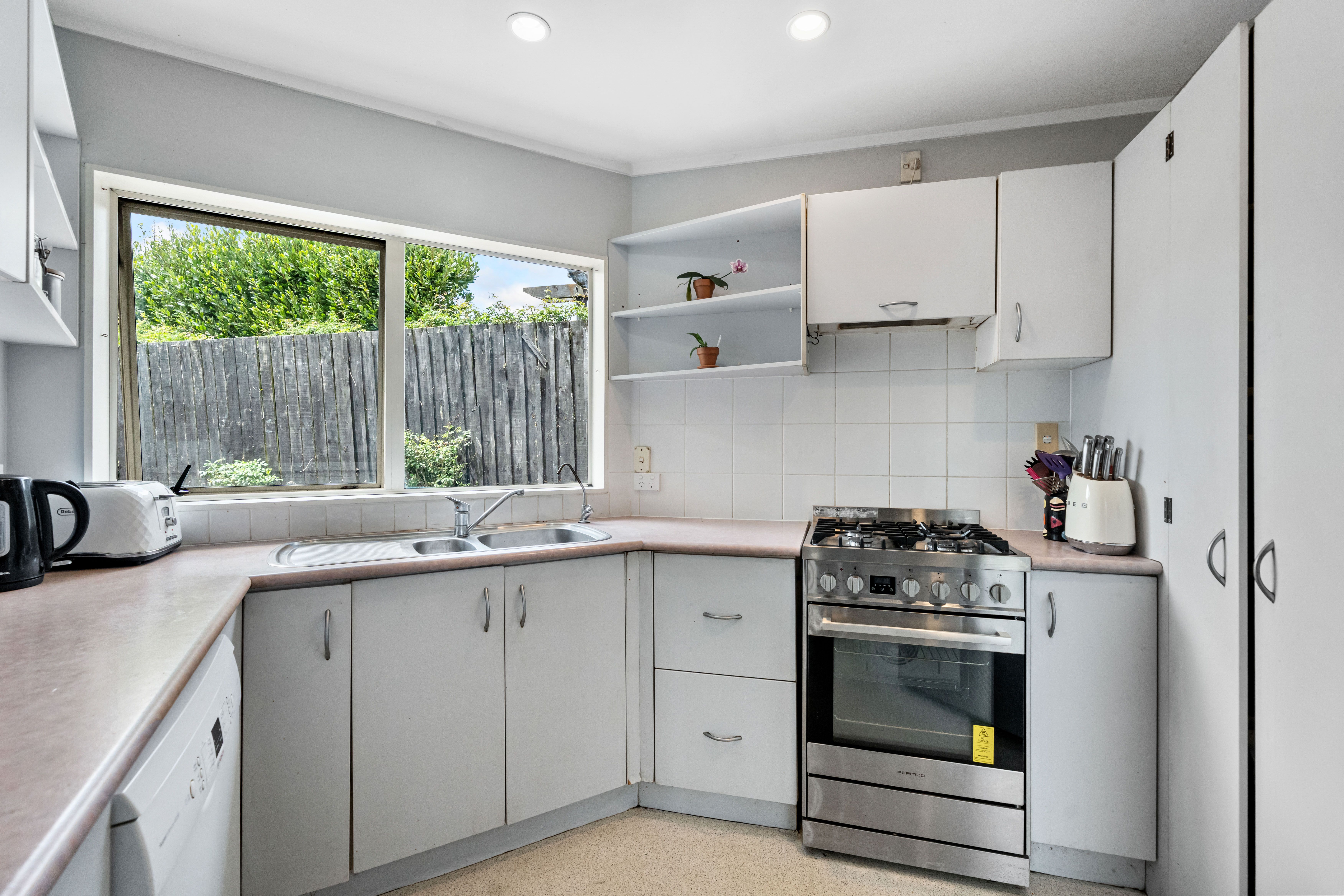 12 Brookesmith Drive, Waiuku, Franklin