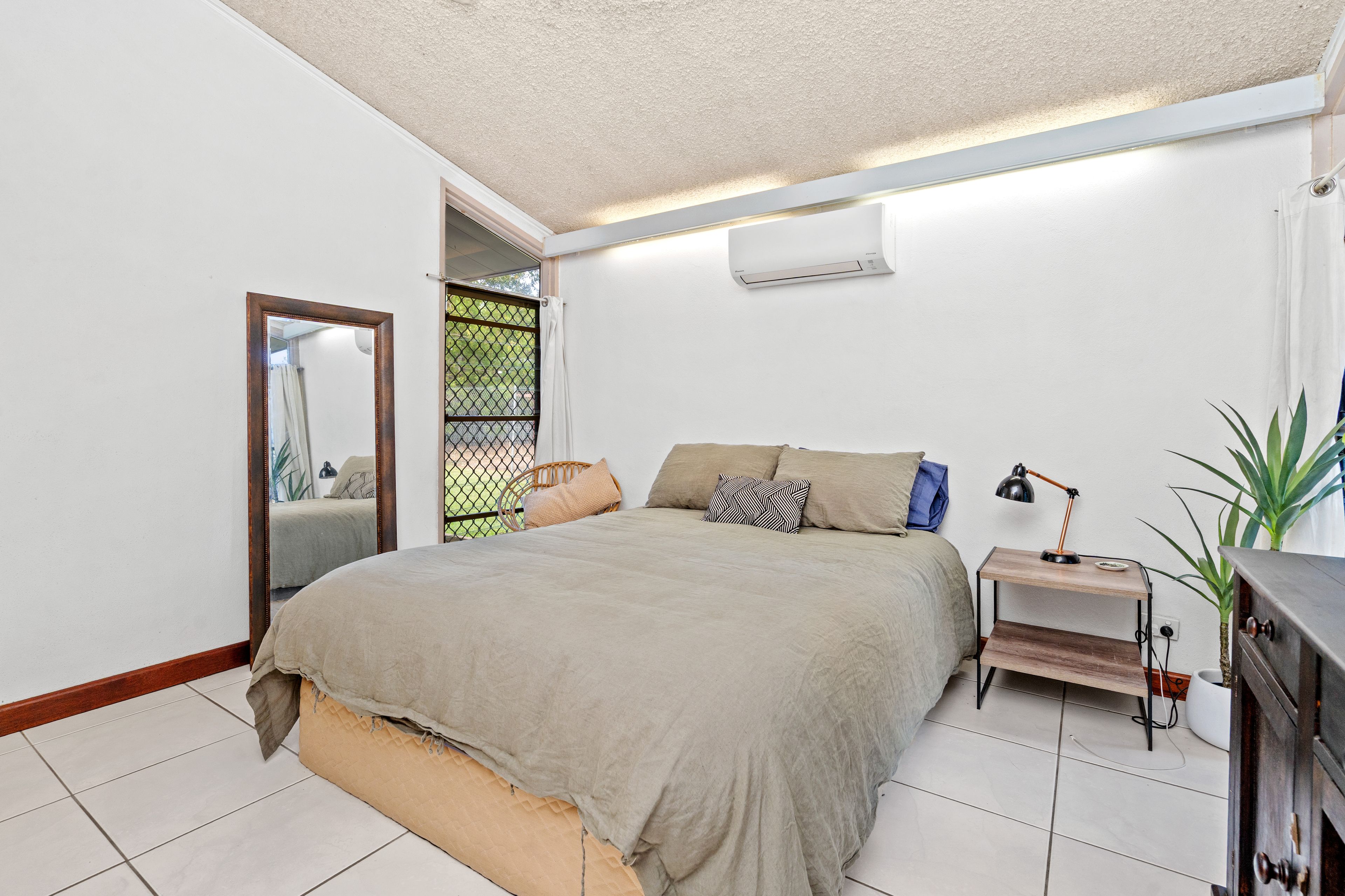 17 Tennison Crescent — photo 8 of 16