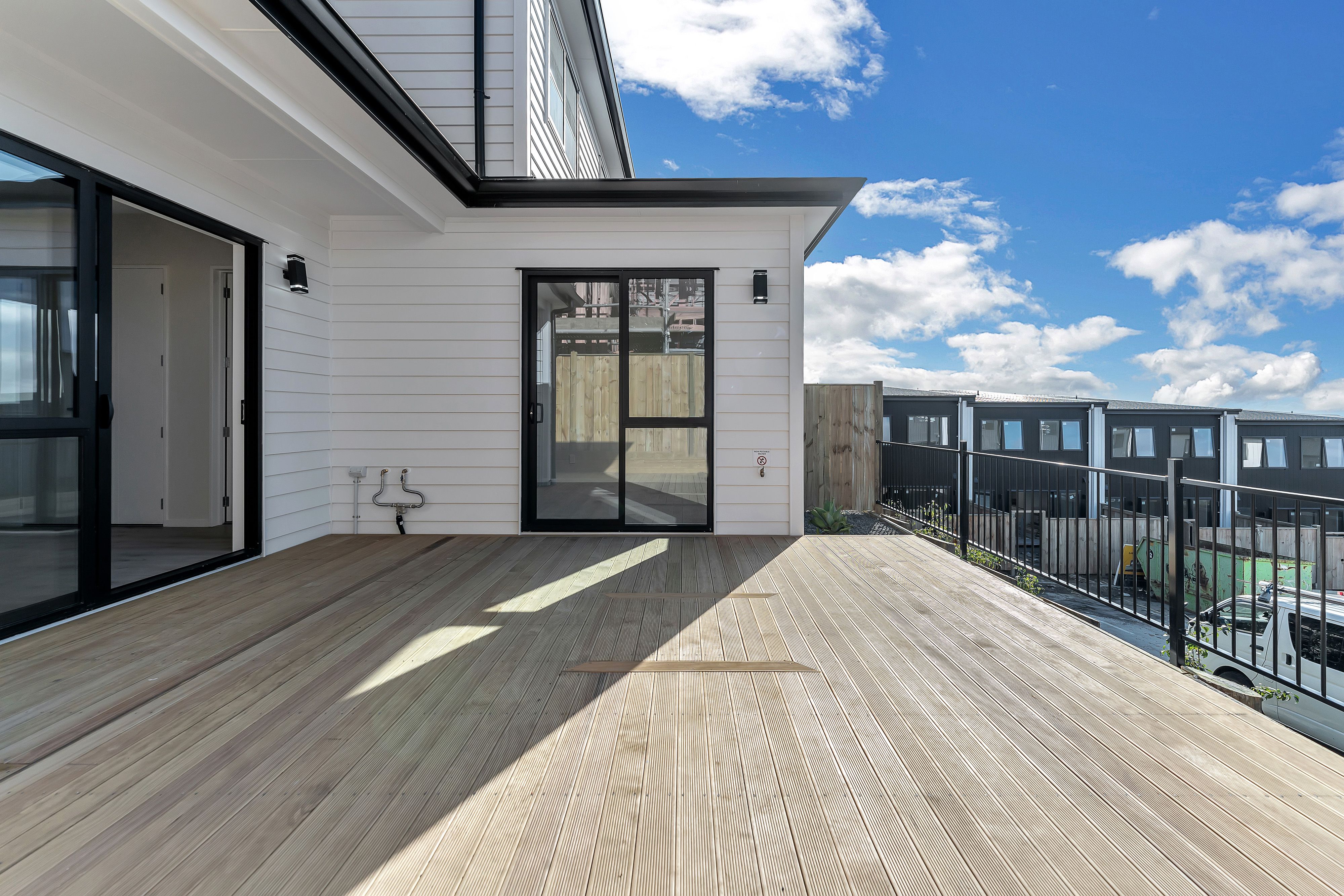 8 Elevation Street, Flat Bush, Manukau City