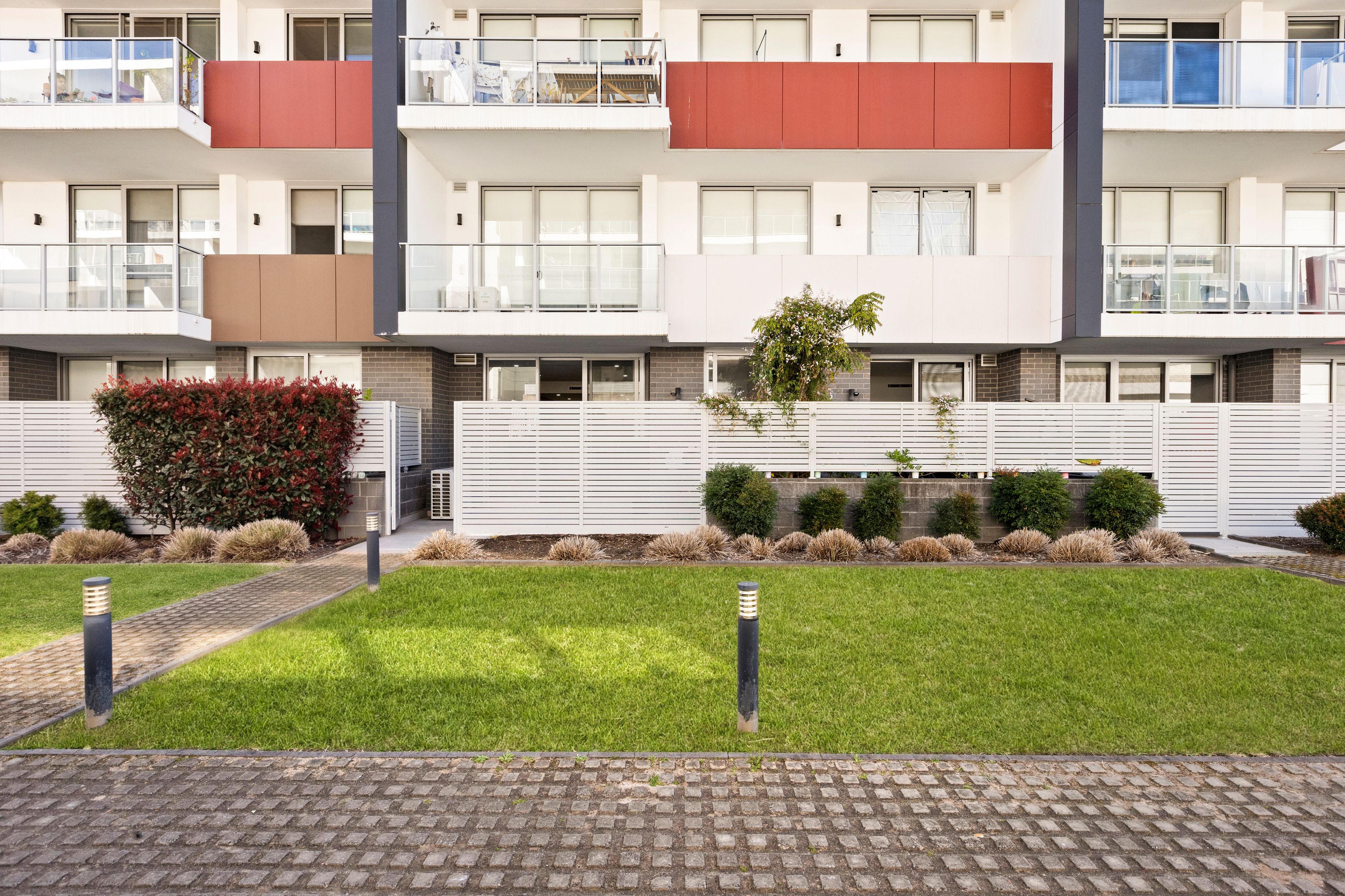 G2/5 Manchester Drive — photo 14 of 14
