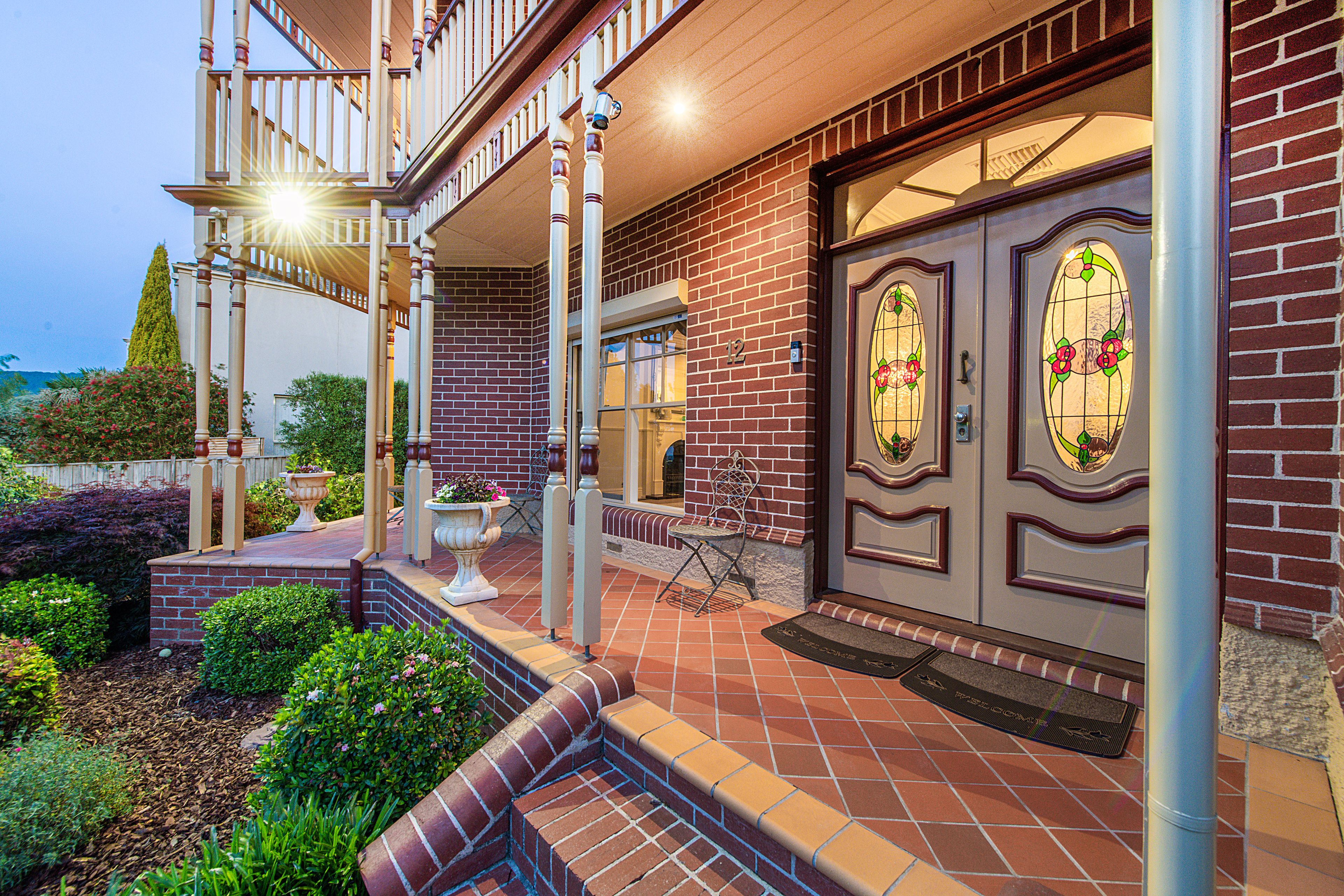 12 Rosewood Boulevard, Lysterfield, VIC 3156
