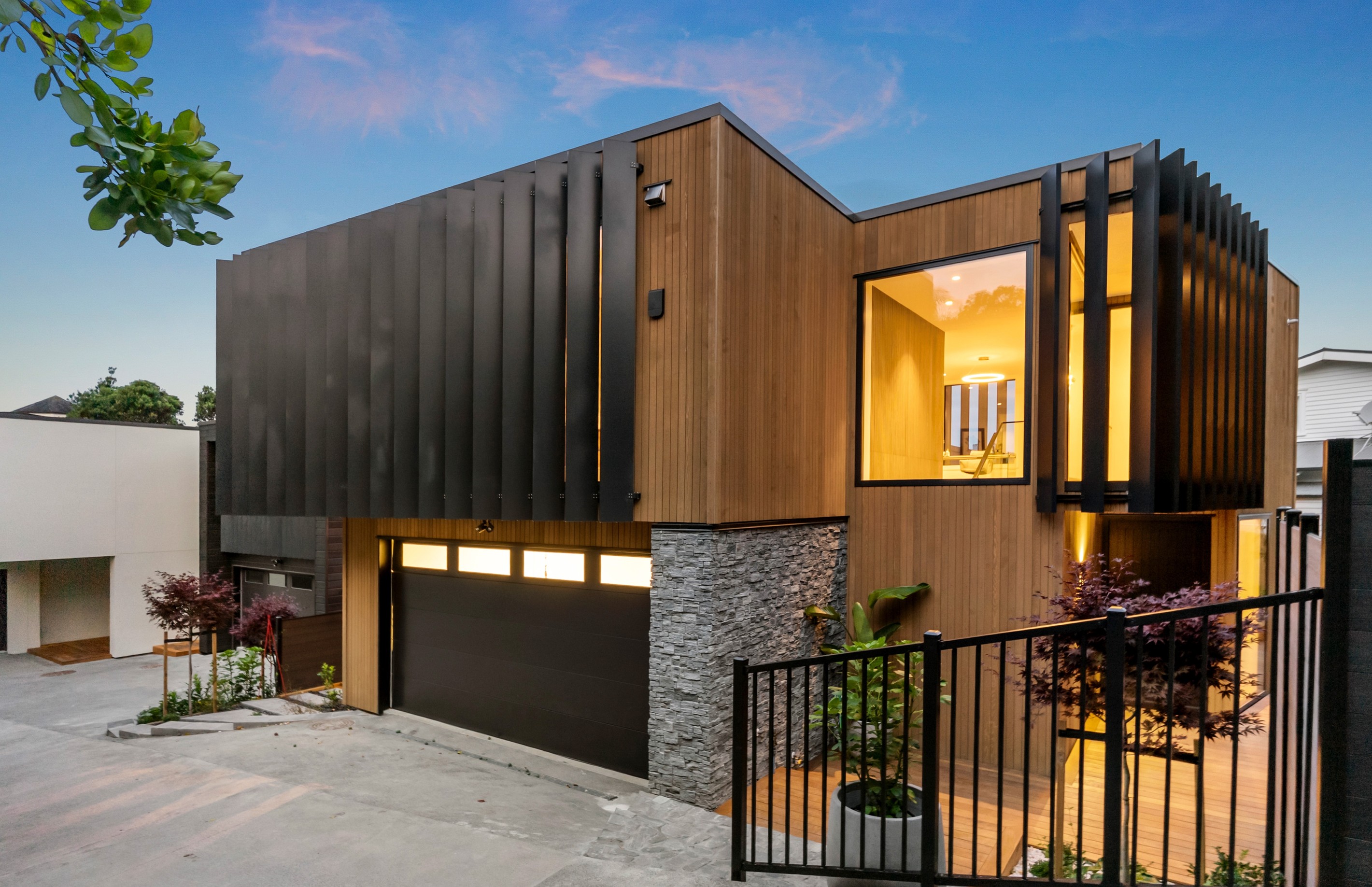 2/8 Westwood Terrace, St Marys Bay, Auckland City