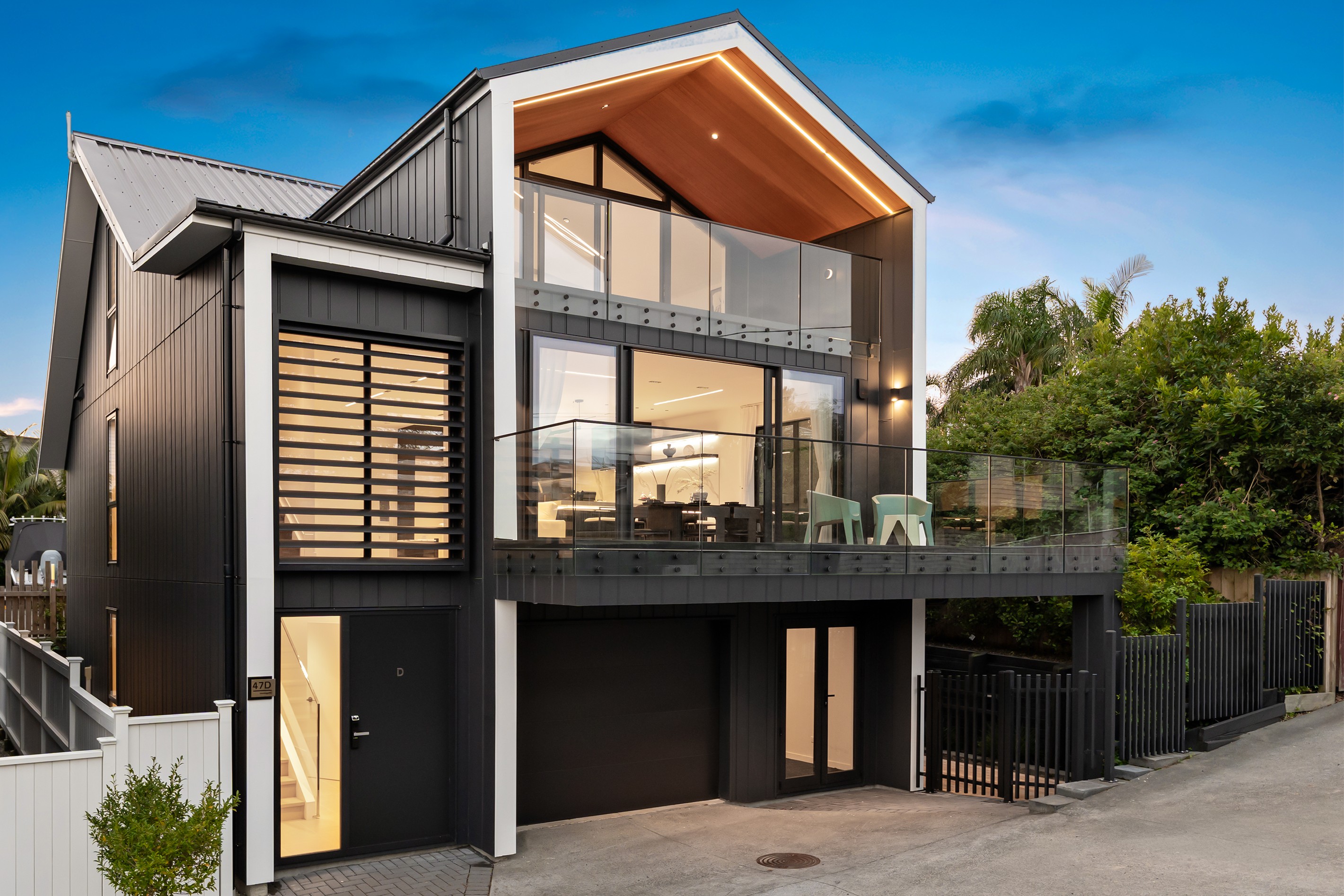 47D Hastings Road, Mairangi Bay, North Shore City