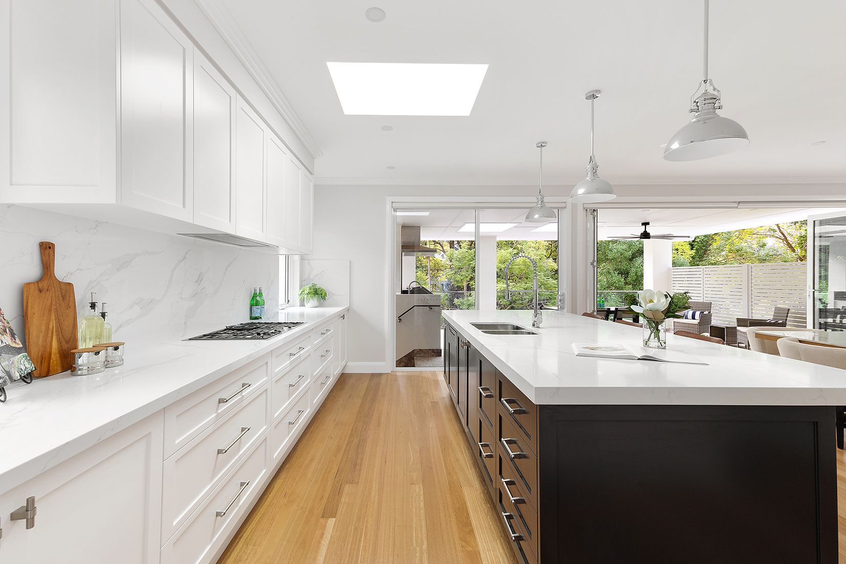 23 Coronga Crescent — photo 3 of 15