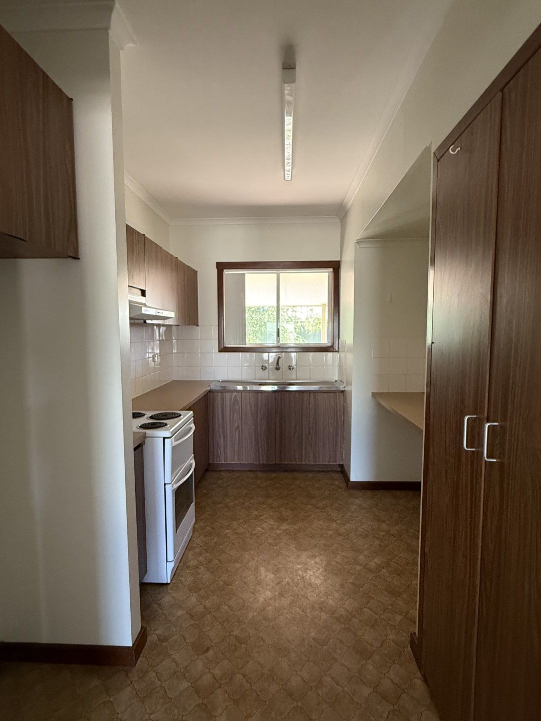 25 Nickol Road — photo 20 of 24
