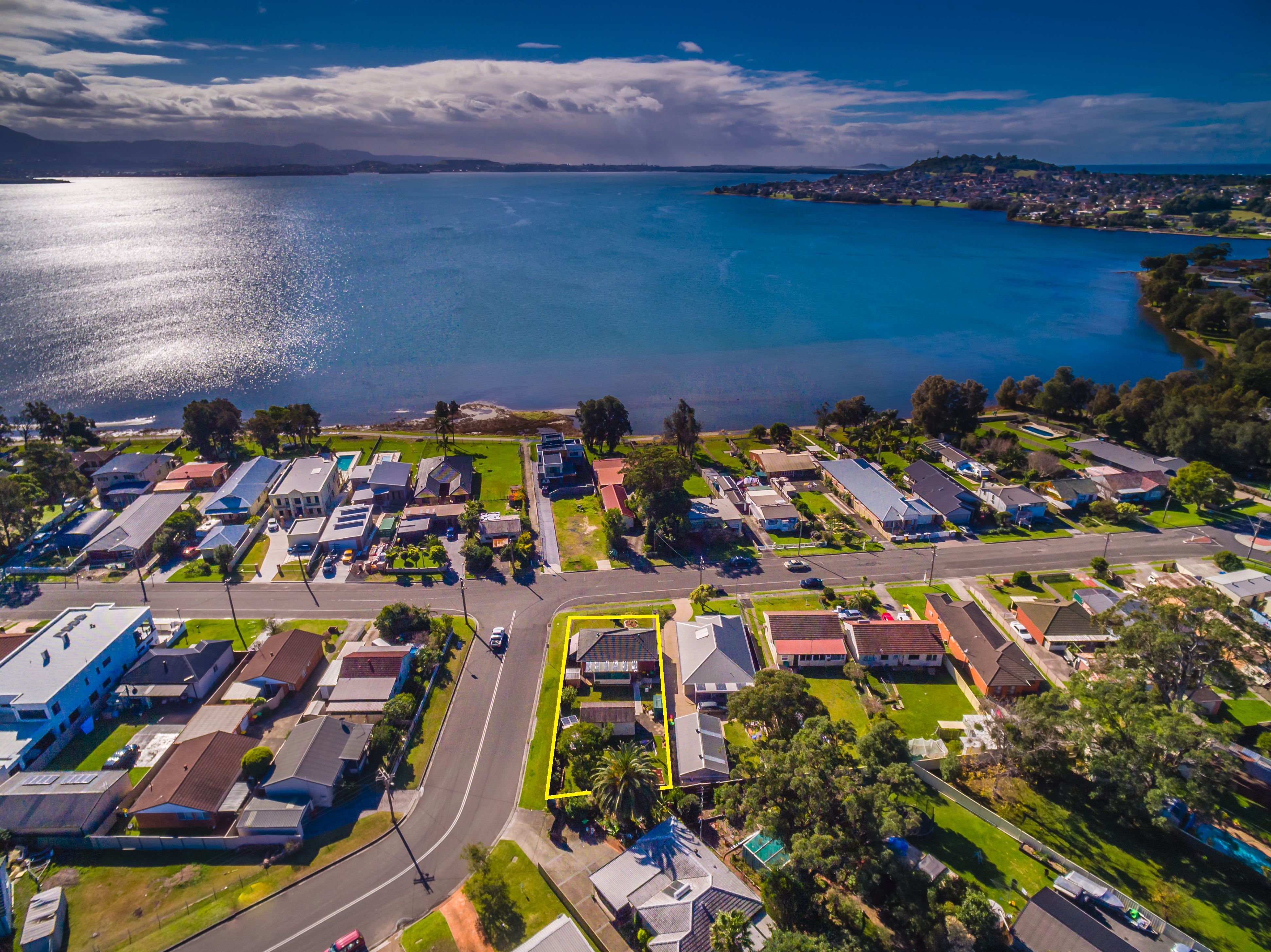 108 The Boulevarde, Oak Flats NSW 2529