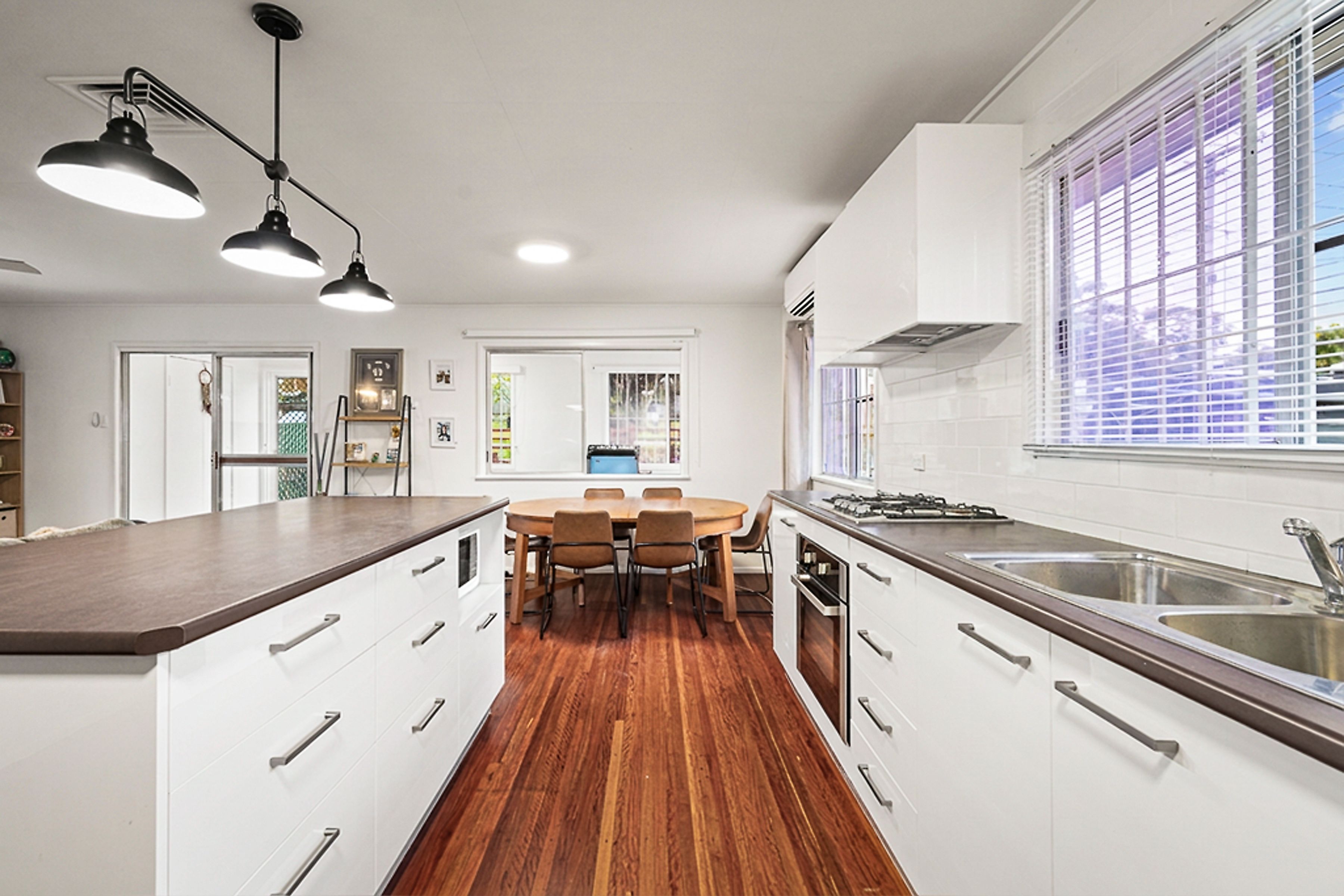 8 Robinson Street — photo 6 of 19