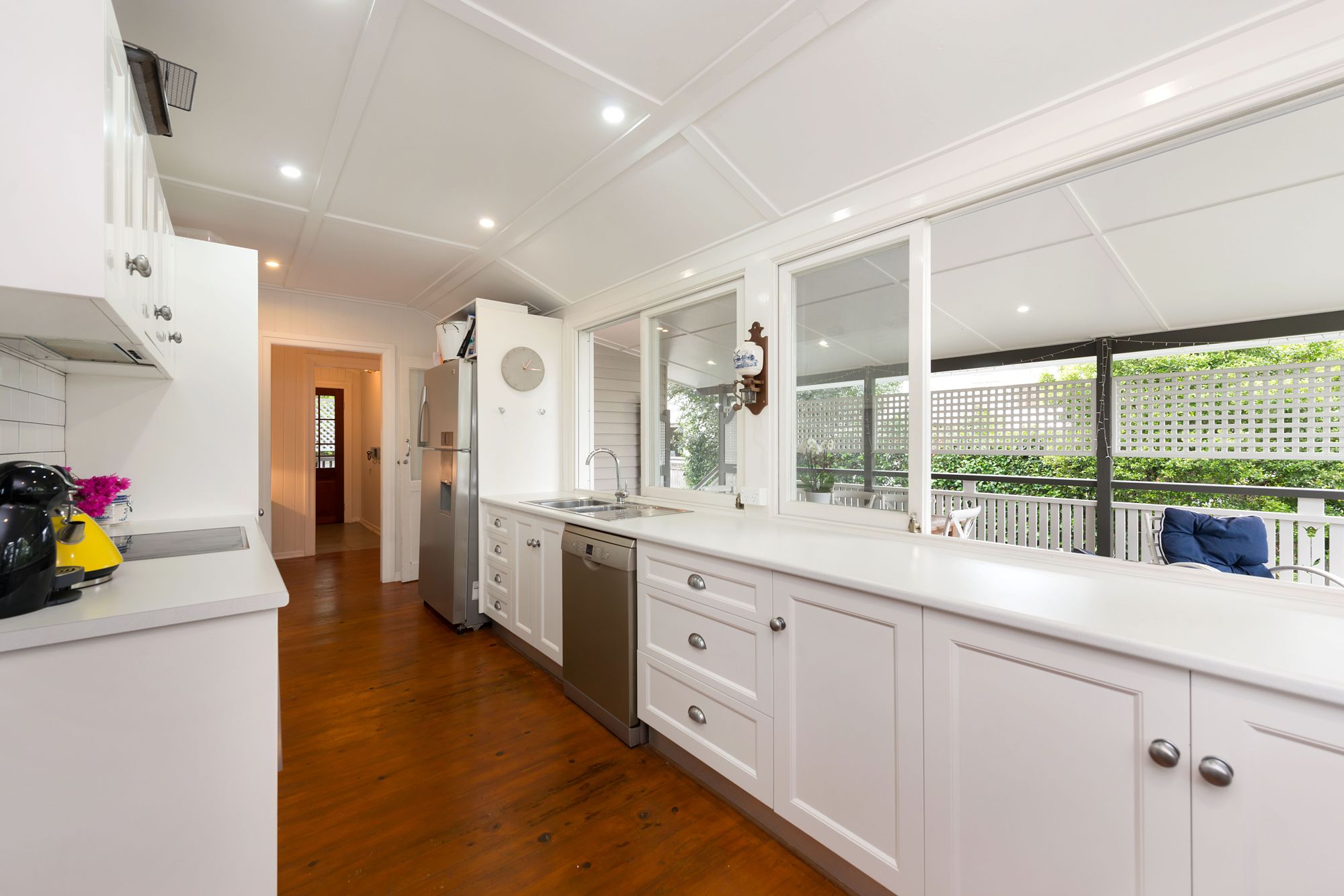 240 Long Street East, Graceville, QLD 4075