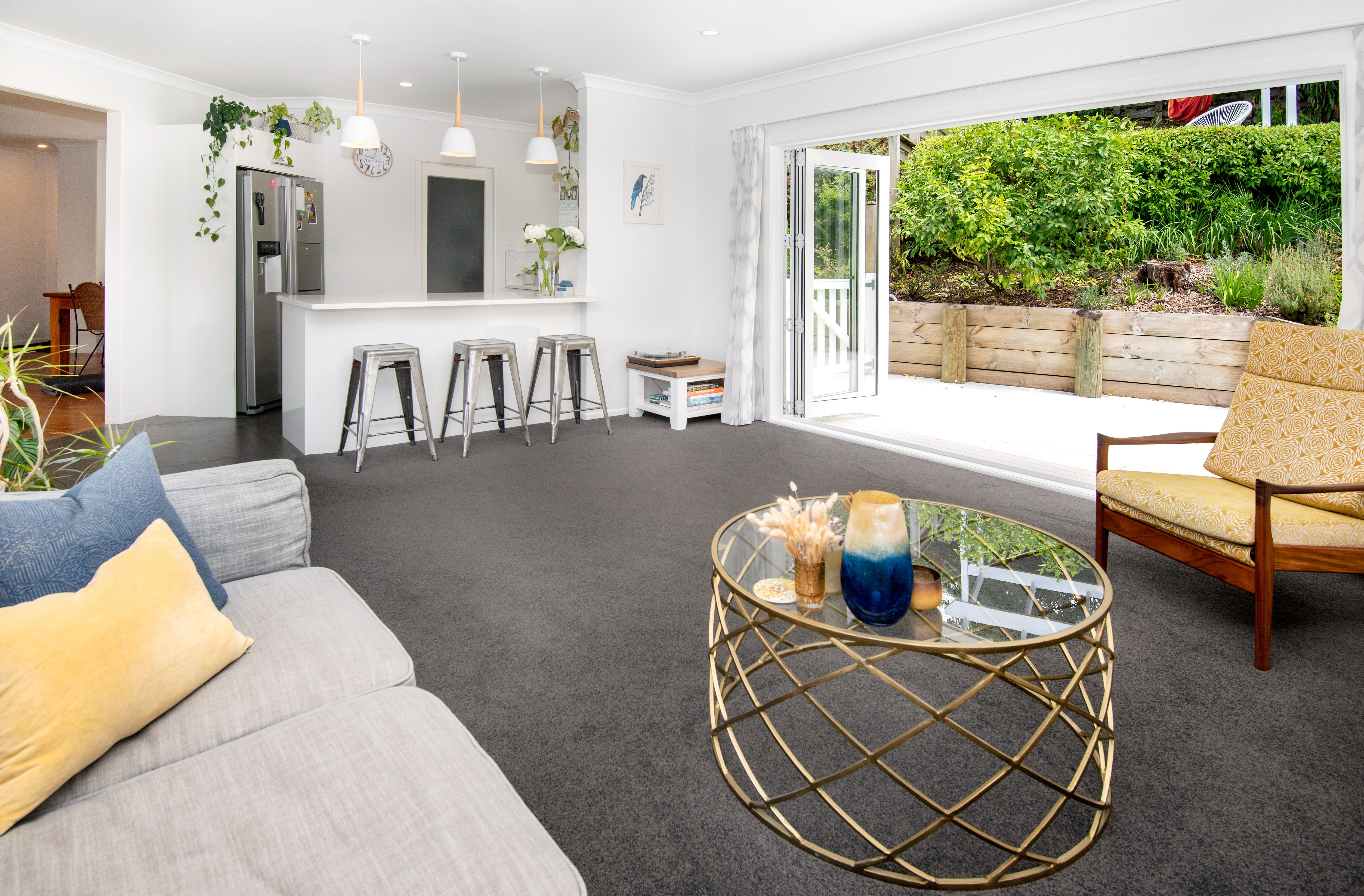 2 Tui Vale Road, Cockle Bay, Manukau City