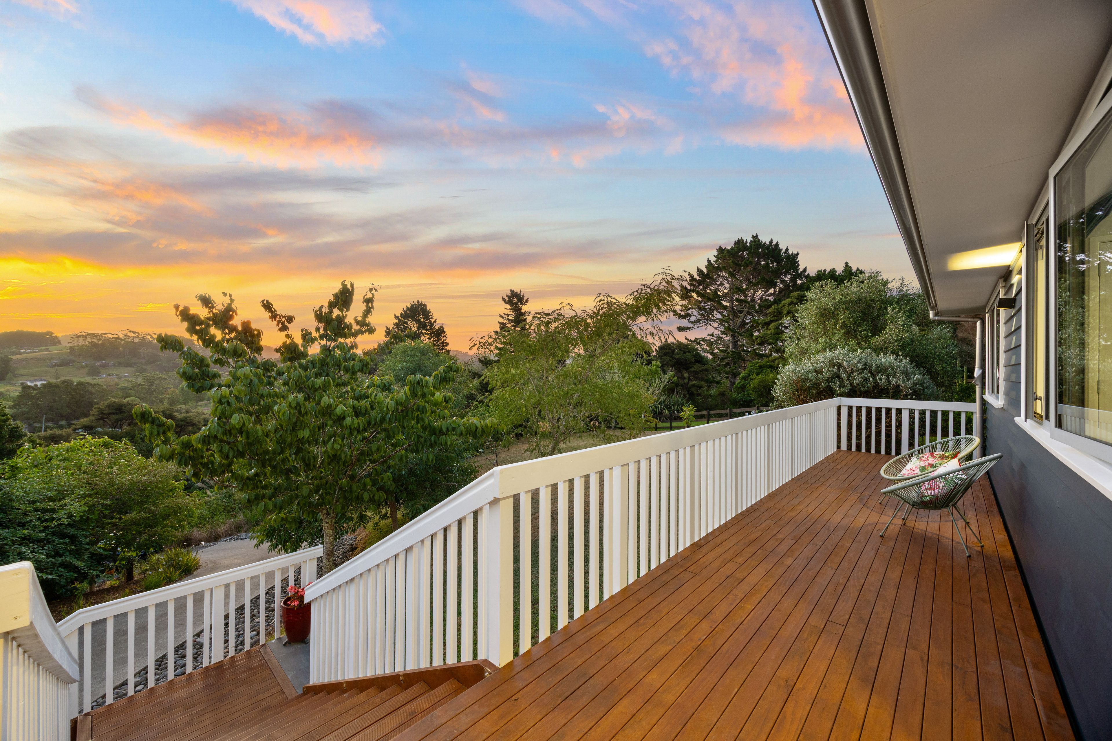 101 Waitakere Road, Waitakere, Waitakere City