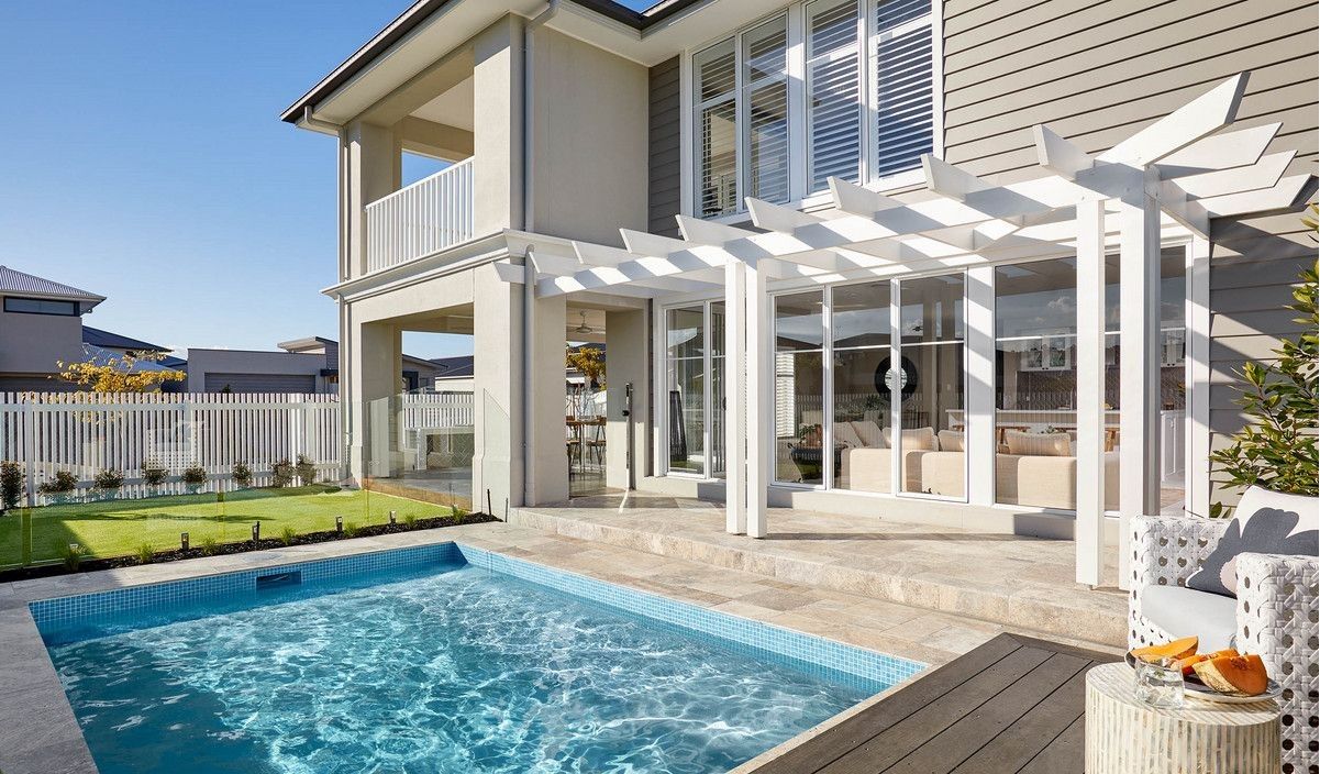 19 Laurel Drive, Helensvale, QLD 4212