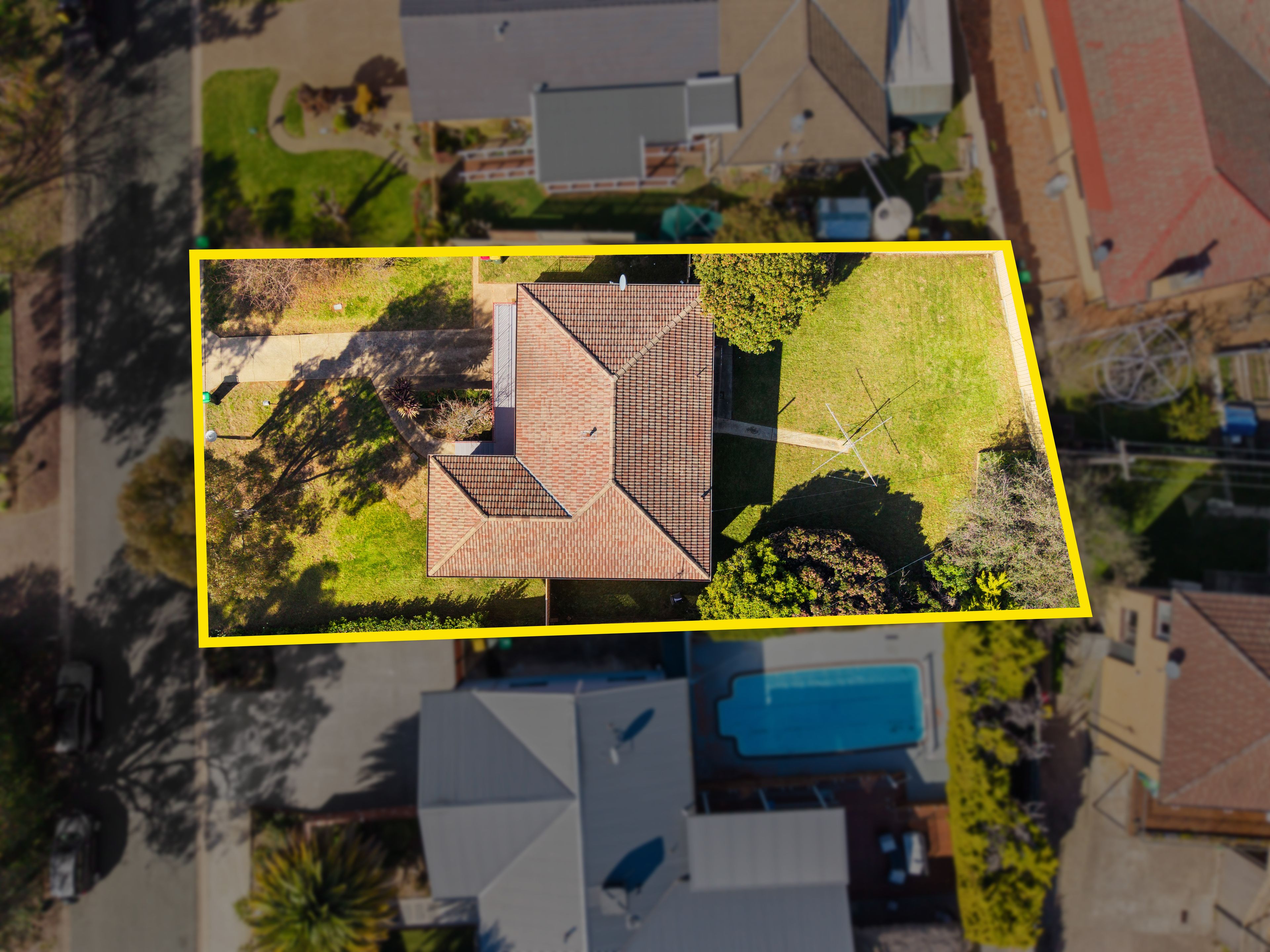 3 Bathurst Place — photo 16 of 17