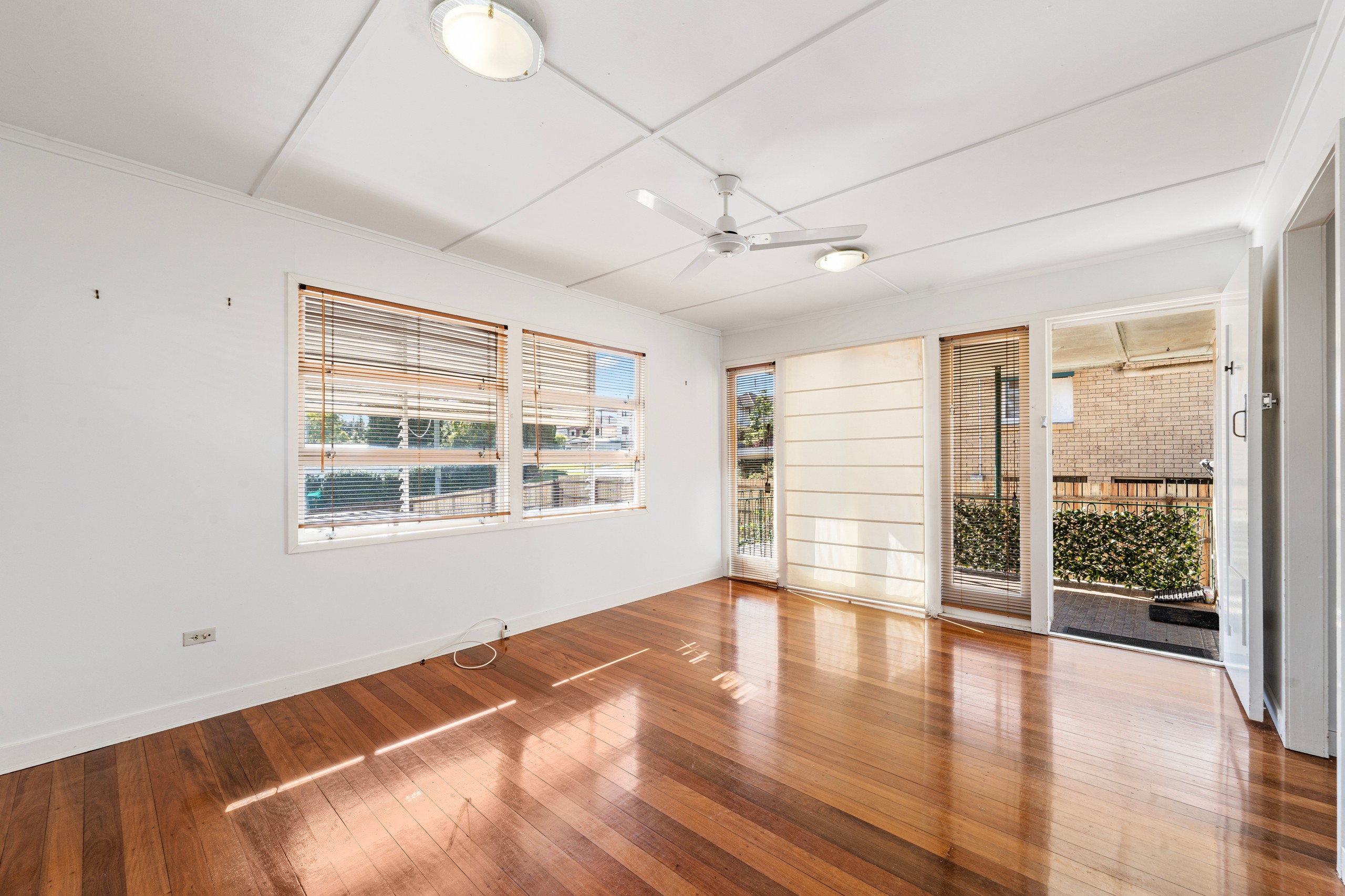 9 Silverstone Street, Holland Park West, QLD 4121