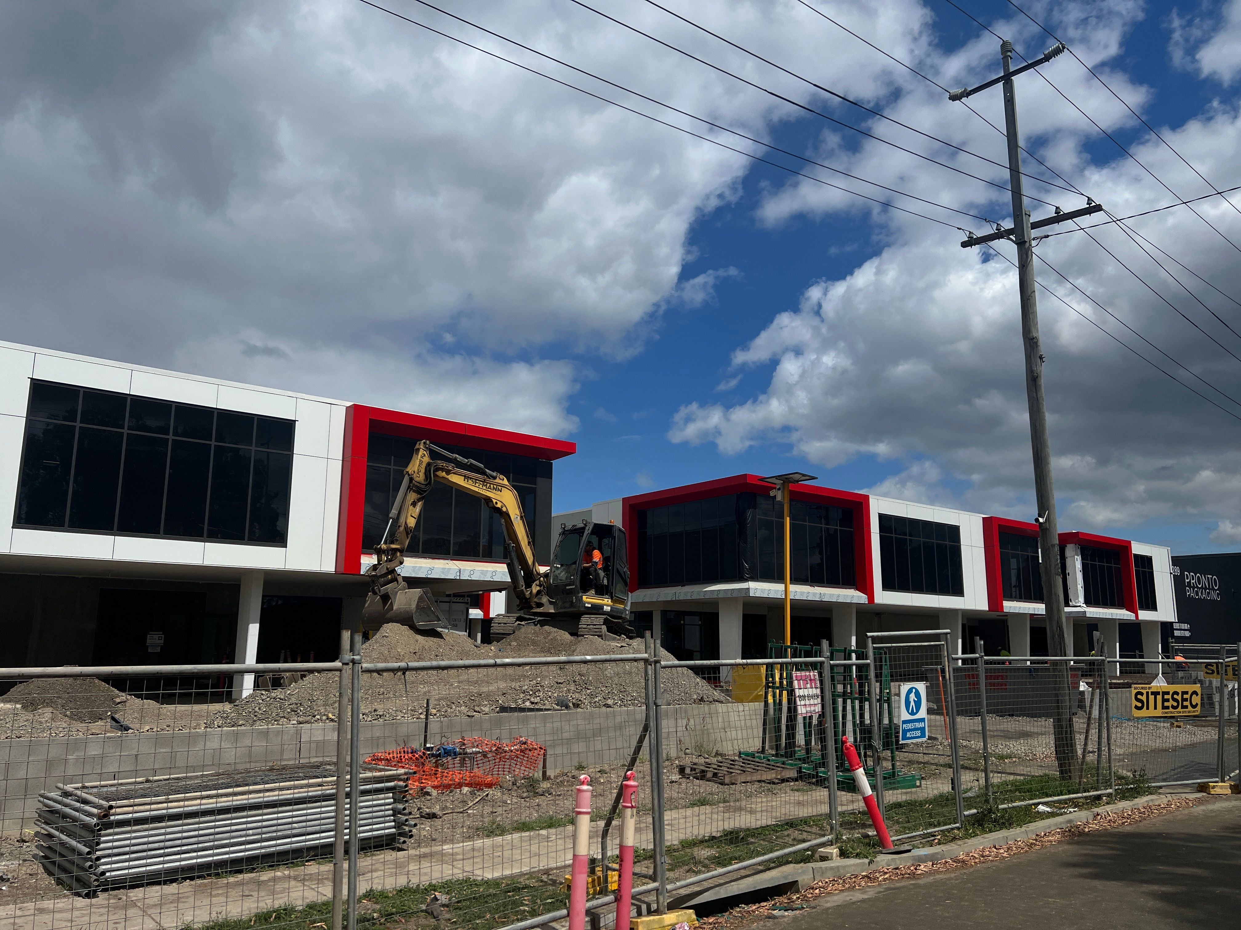 229-231/1307 Kingsford Smith Drive, Pinkenba, QLD 4008