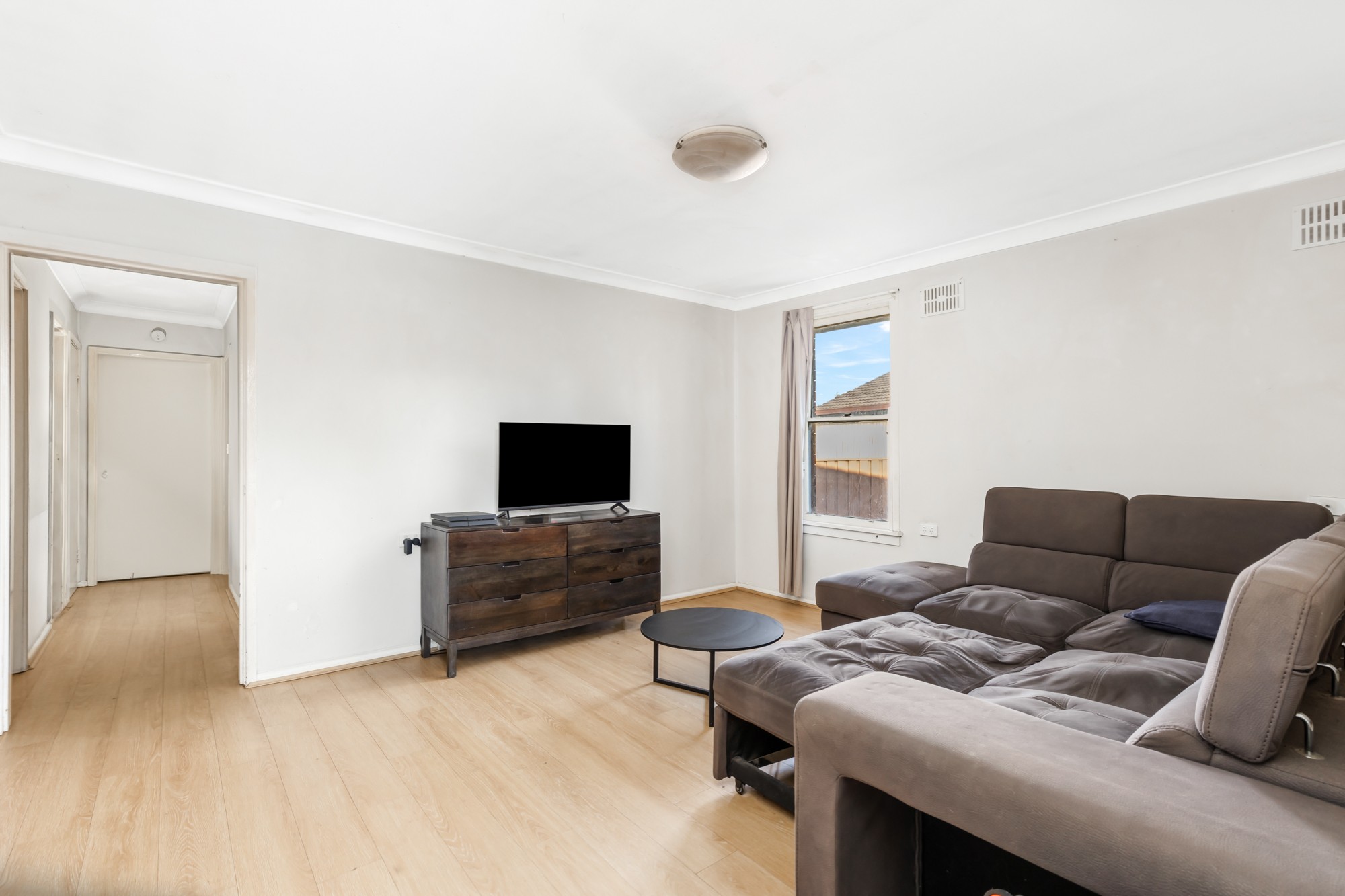 12 Palmyra Avenue, Lethbridge Park, NSW 2770