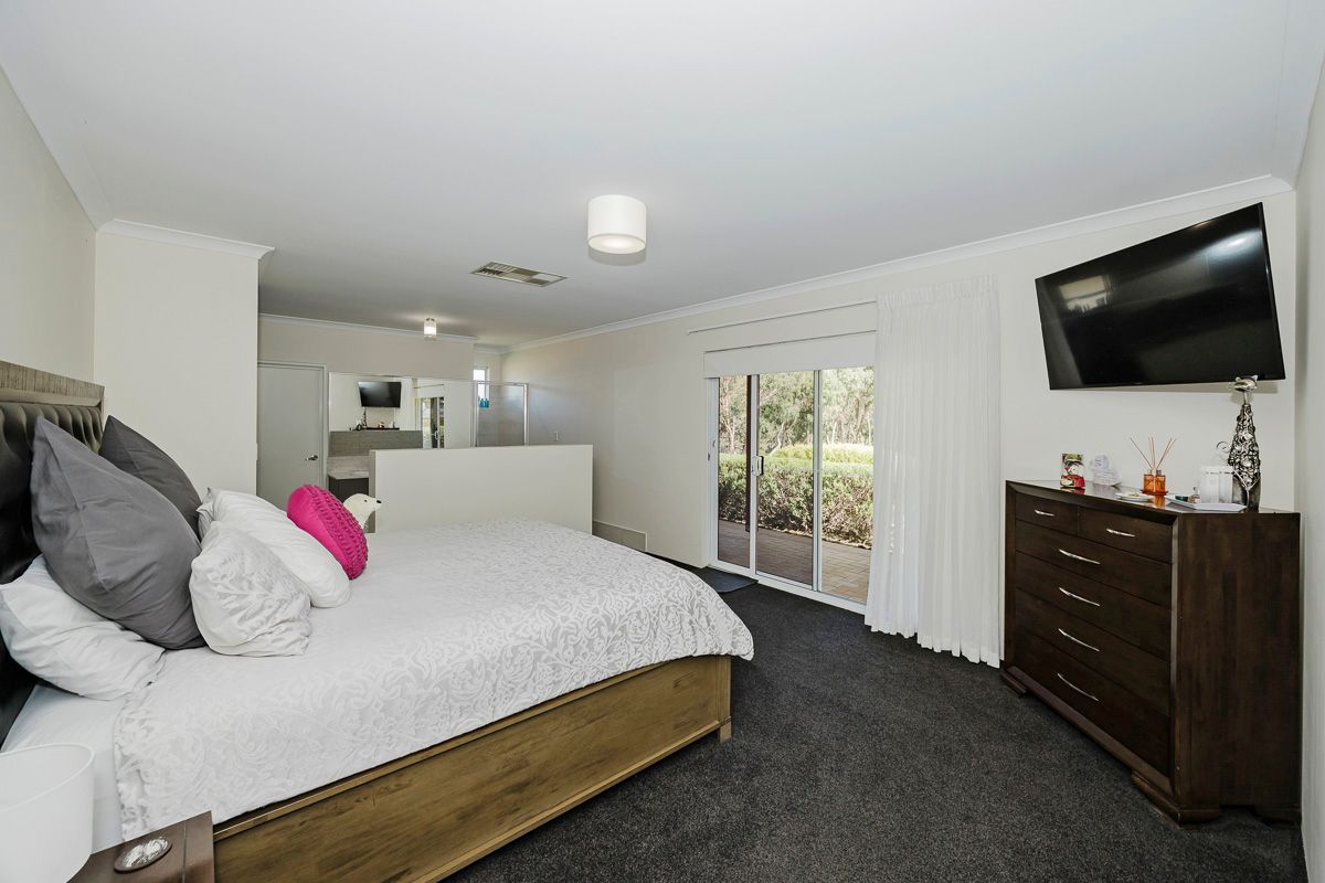 19 Cinnamon Meander — photo 18 of 30