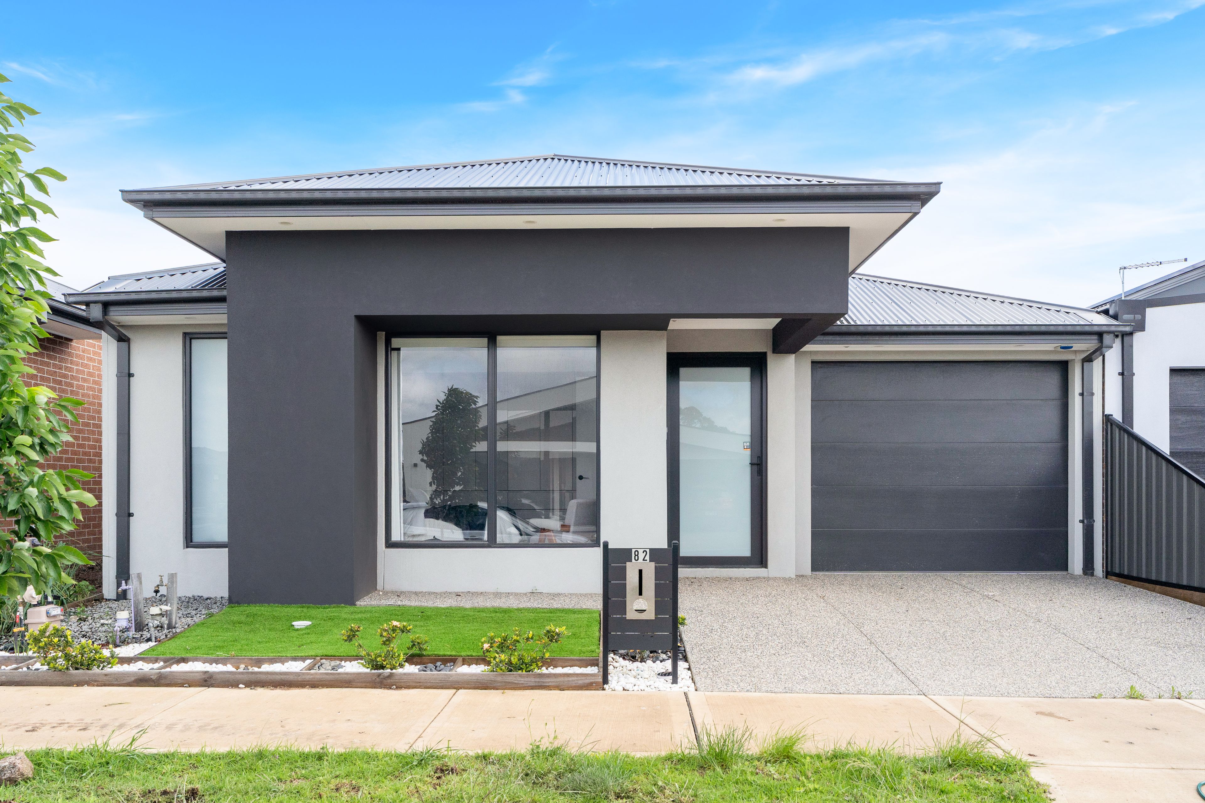 82 Darwinia Drive , Mickleham VIC 3064