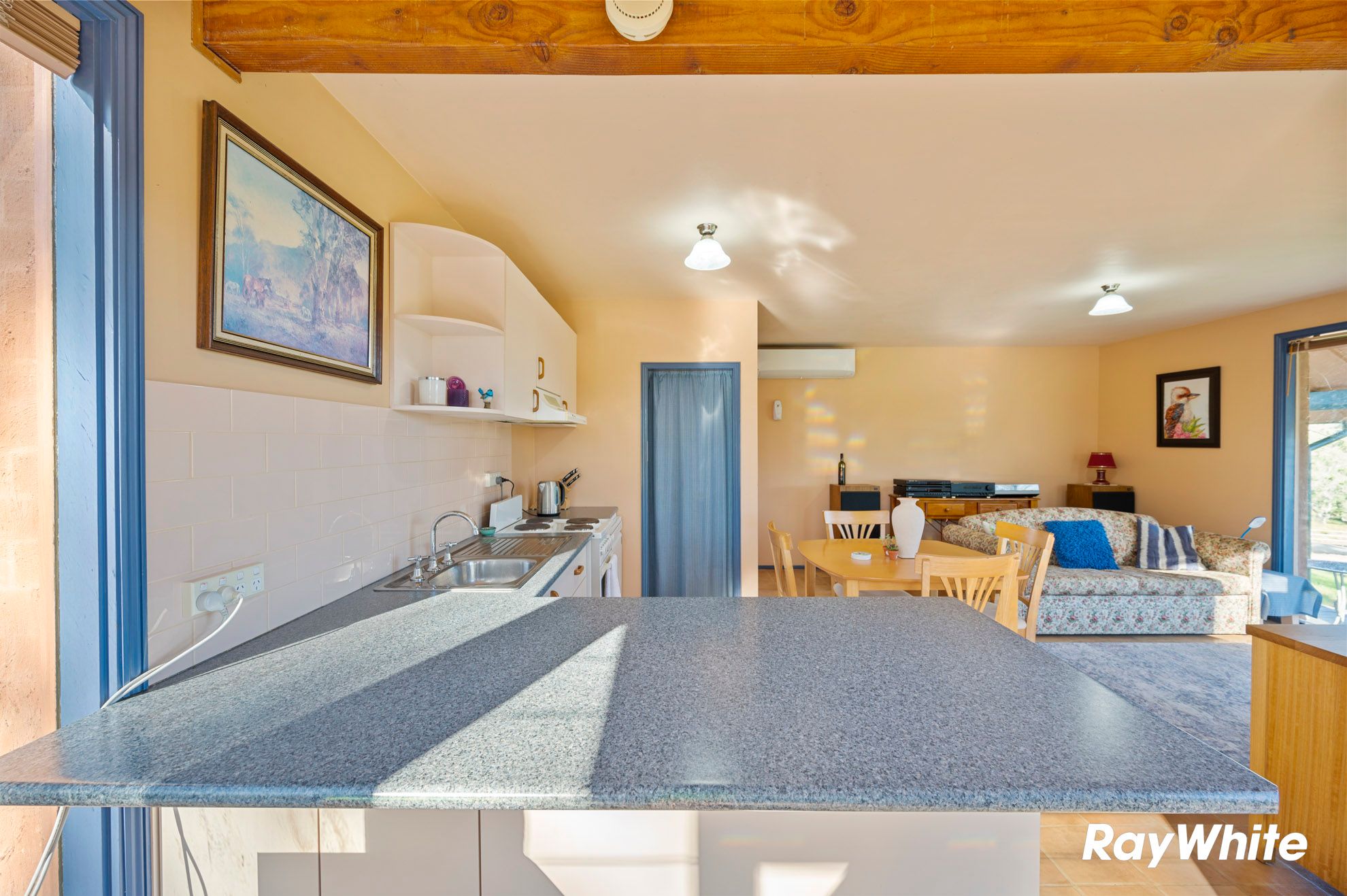 10 Ted Hunt Terrace — photo 5 of 20