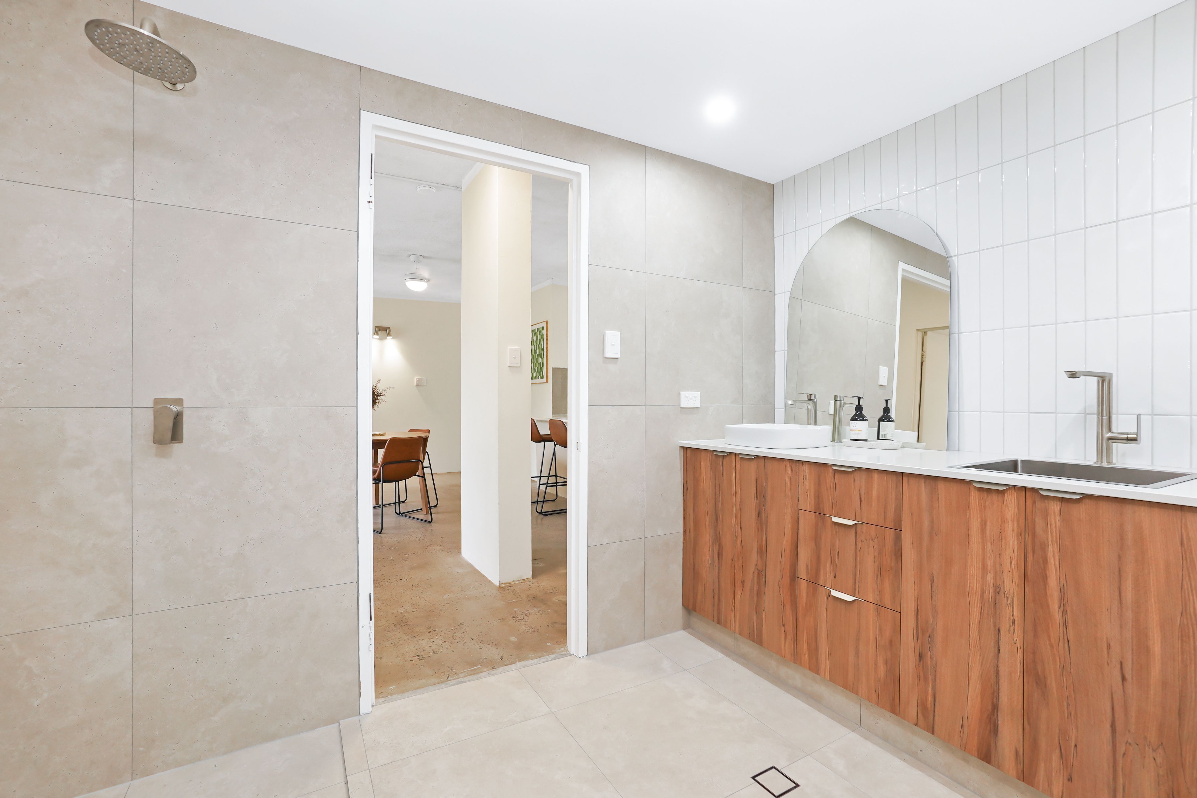 5/124 Mitchell Street — photo 10 of 16