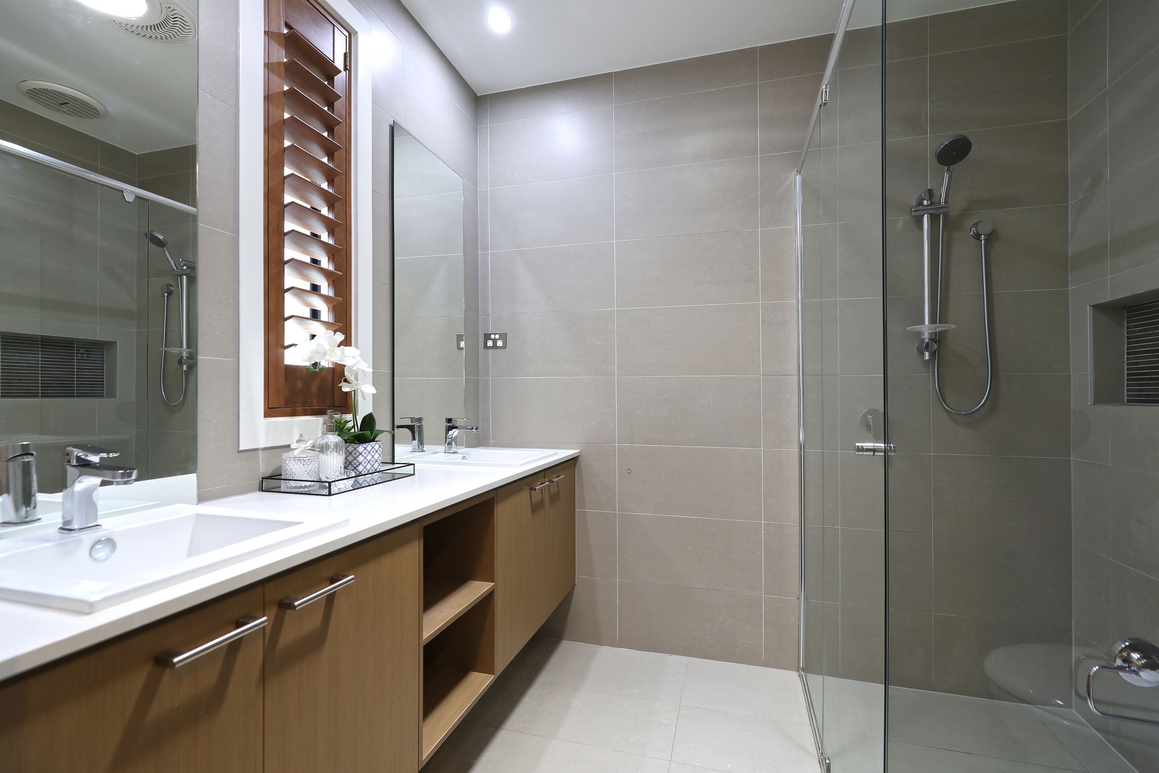 96 Bradley Street, Glenmore Park, NSW