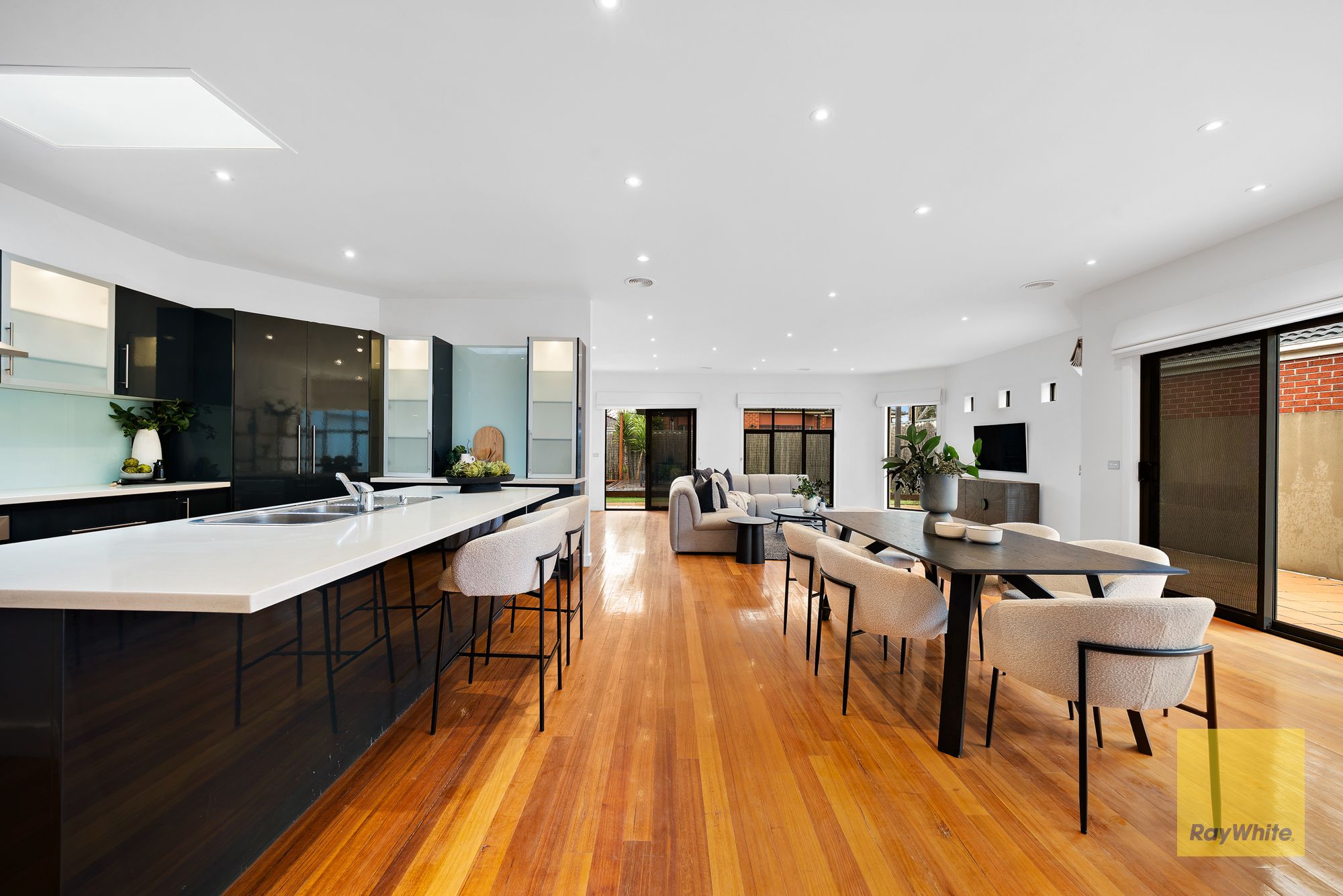 27 Furlong Road — photo 10 of 30