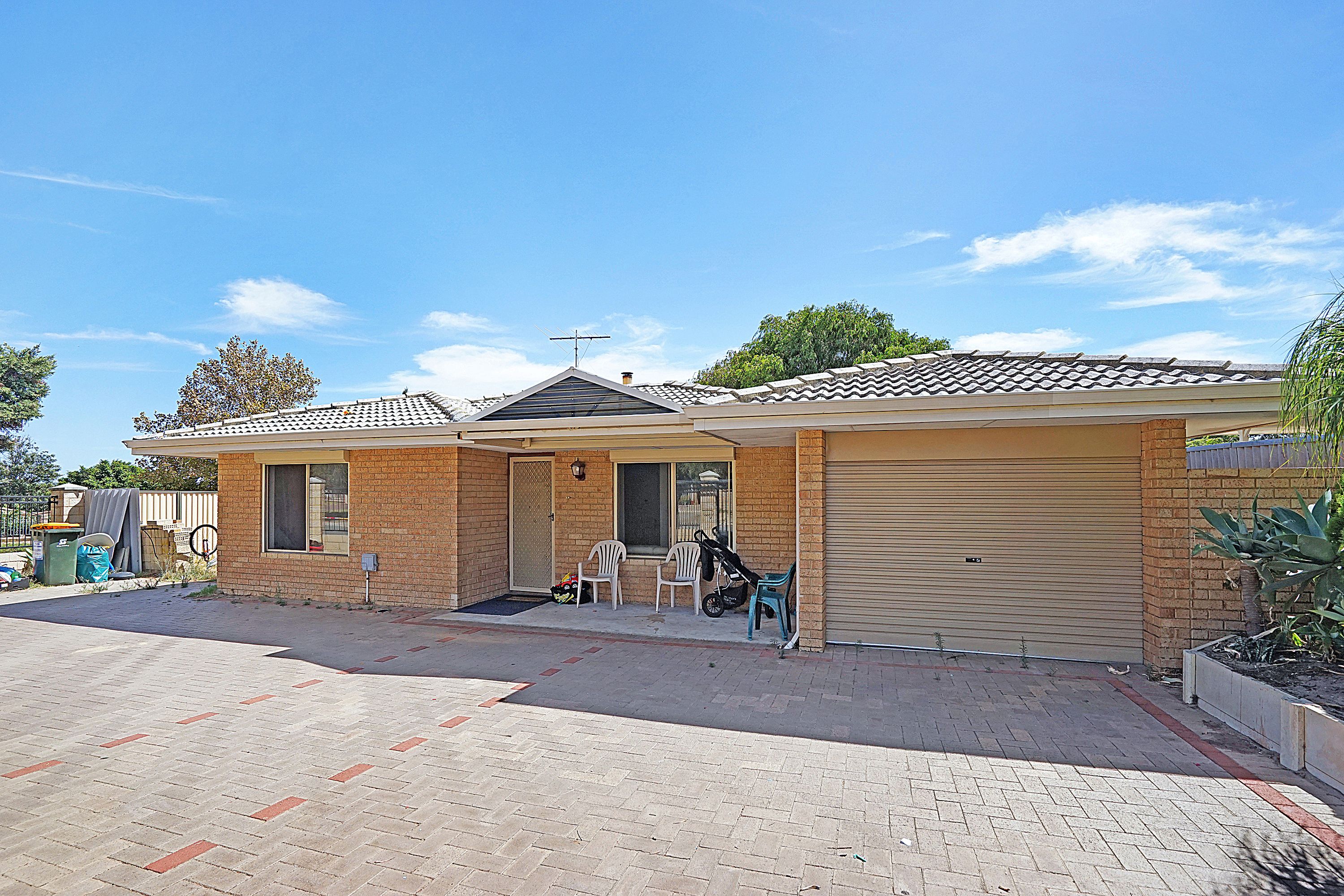 2 Snowdrop Retreat, Mirrabooka, WA 6061
