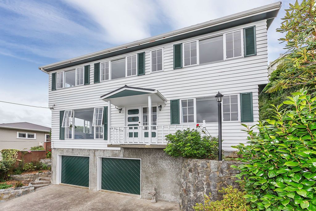 18 Lohia Street, Khandallah, Wellington City