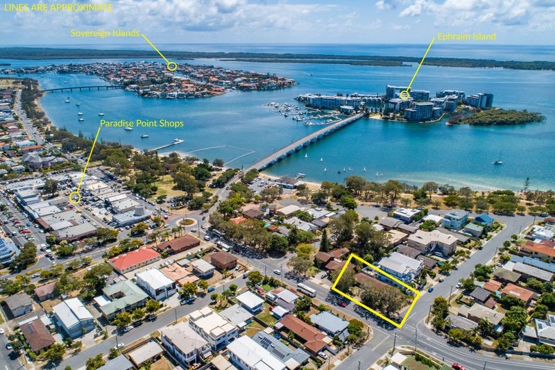 2/411 Bayview Street, Paradise Point, QLD 4216