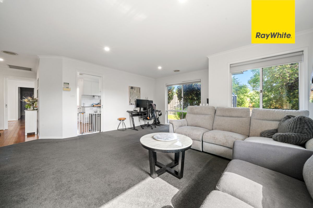 2 Honyong Crescent, Ngunnawal, ACT 2913