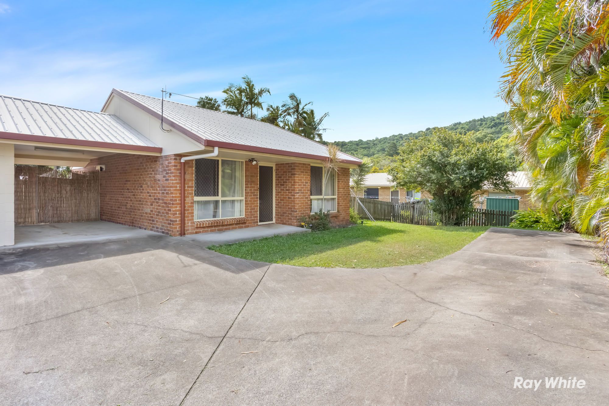 2/6 Waringa Place, Yeppoon, QLD 4703