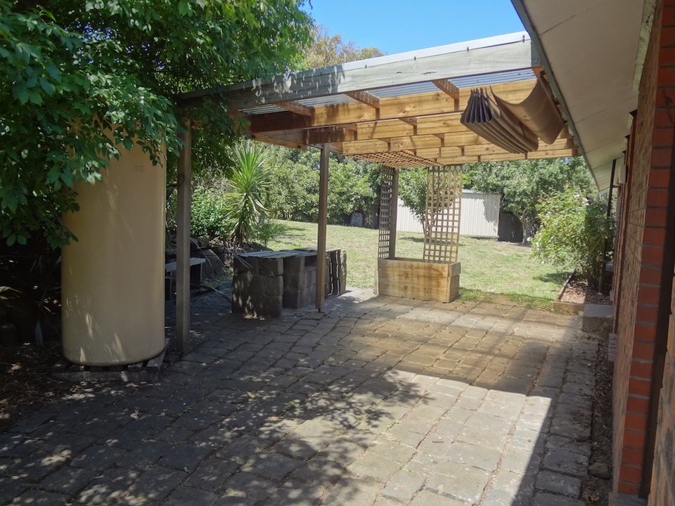 154 Mortlake Road, Warrnambool, VIC 3280
