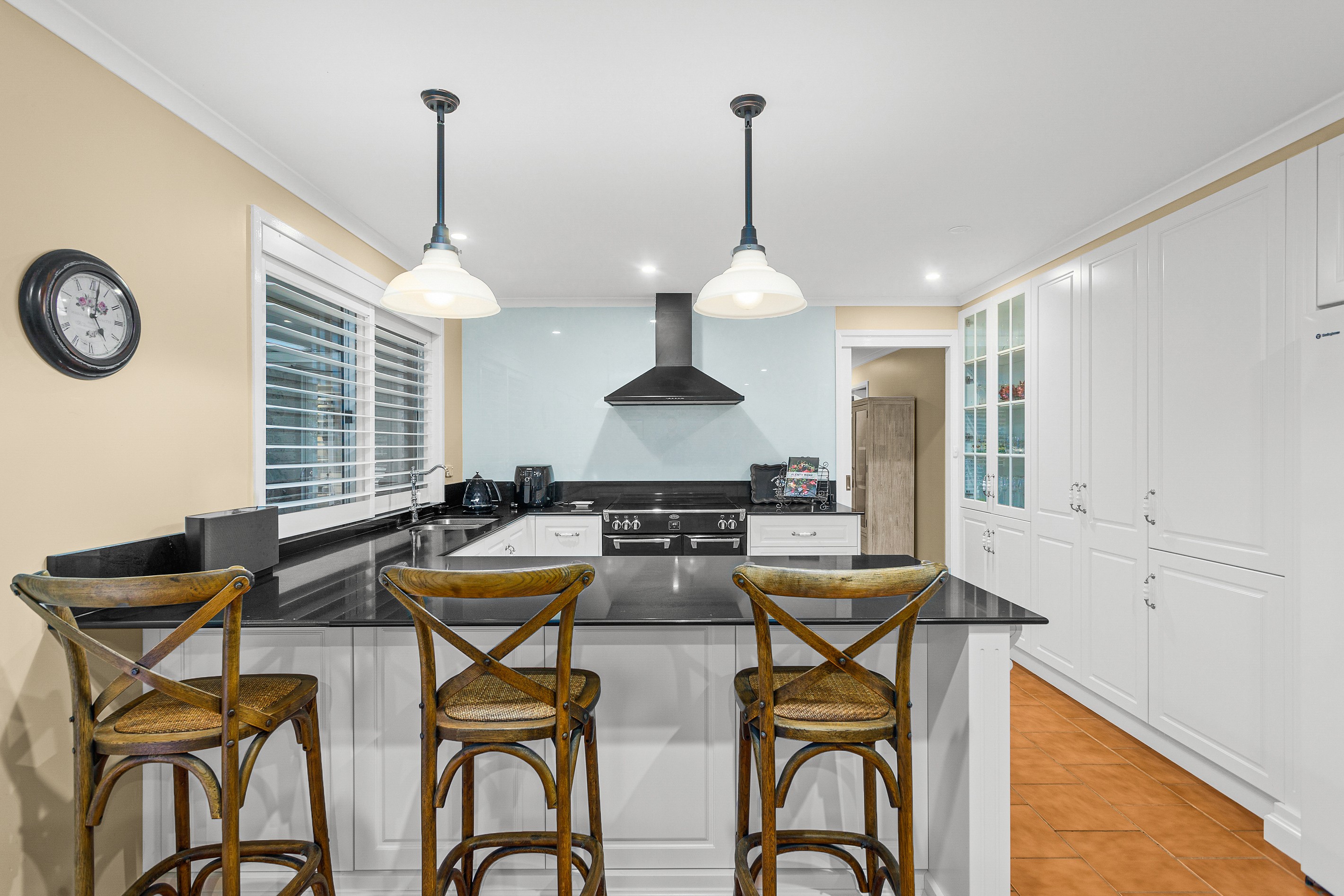 160 Captain Cook Drive, Barrack Heights, NSW 2528