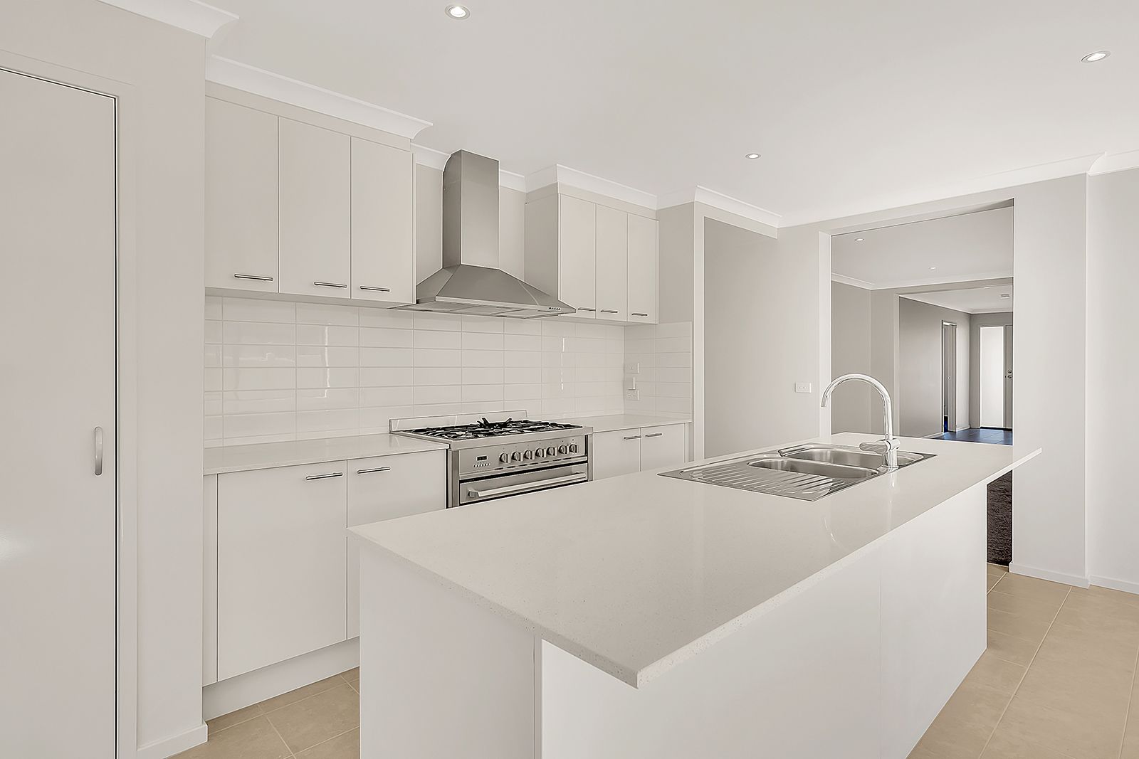 5 Allerby Crescent, Mickleham, VIC 3064