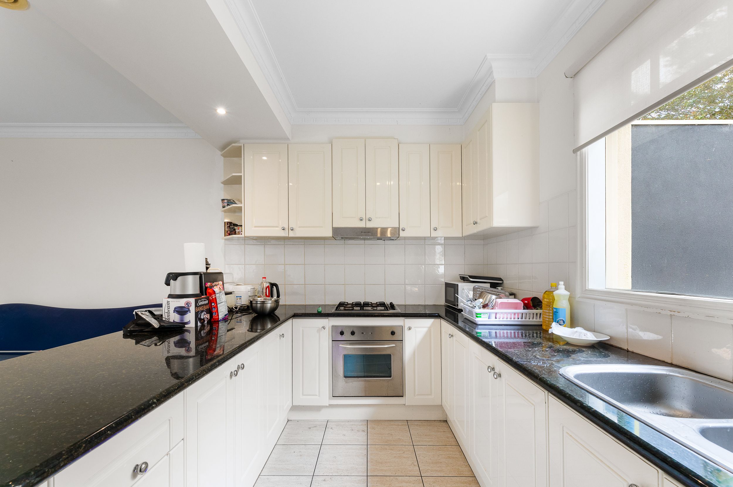 2/38 Kintore Crescent — photo 6 of 17