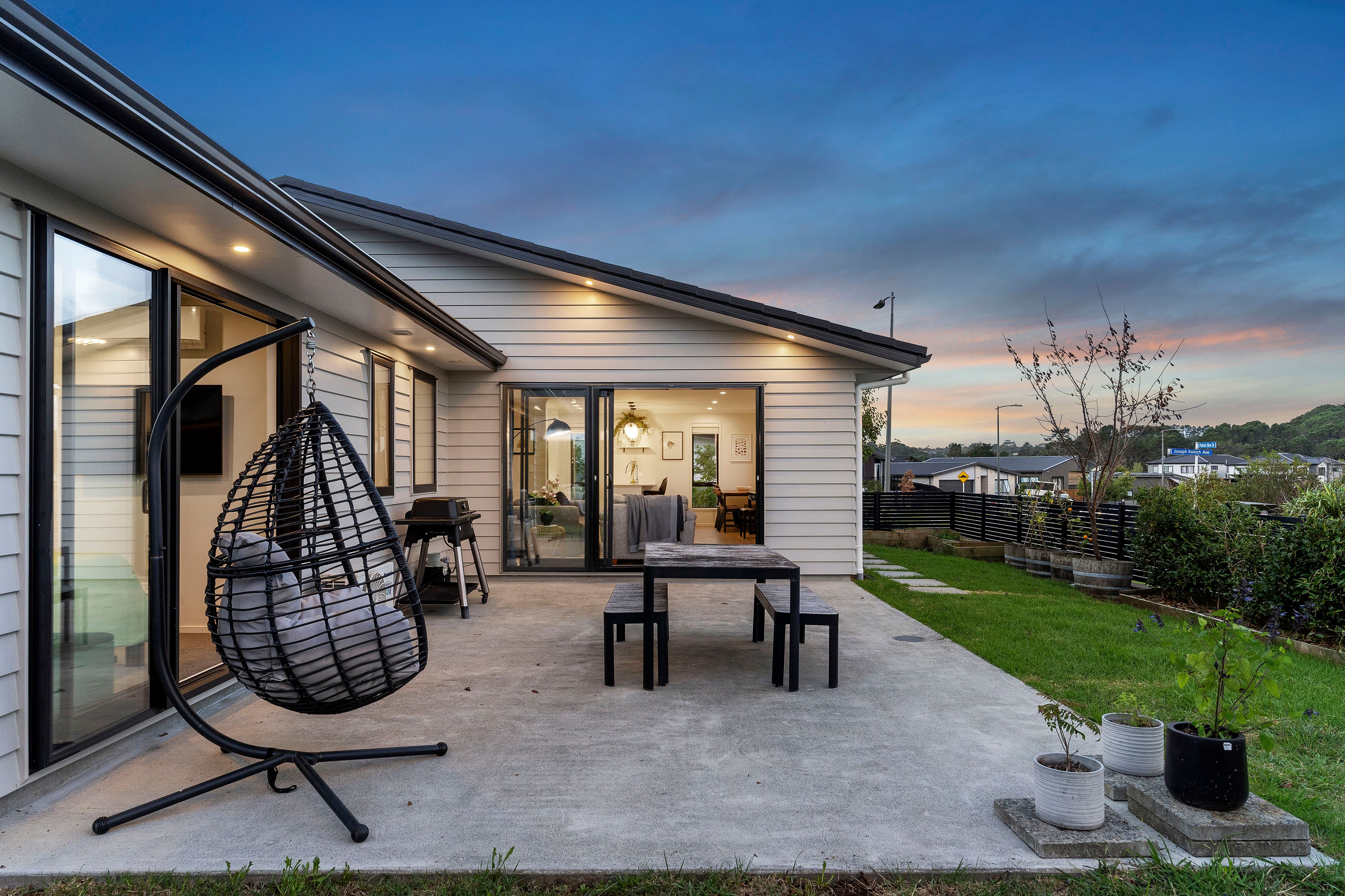 2 Joseph Kokich Avenue, Swanson, Waitakere City