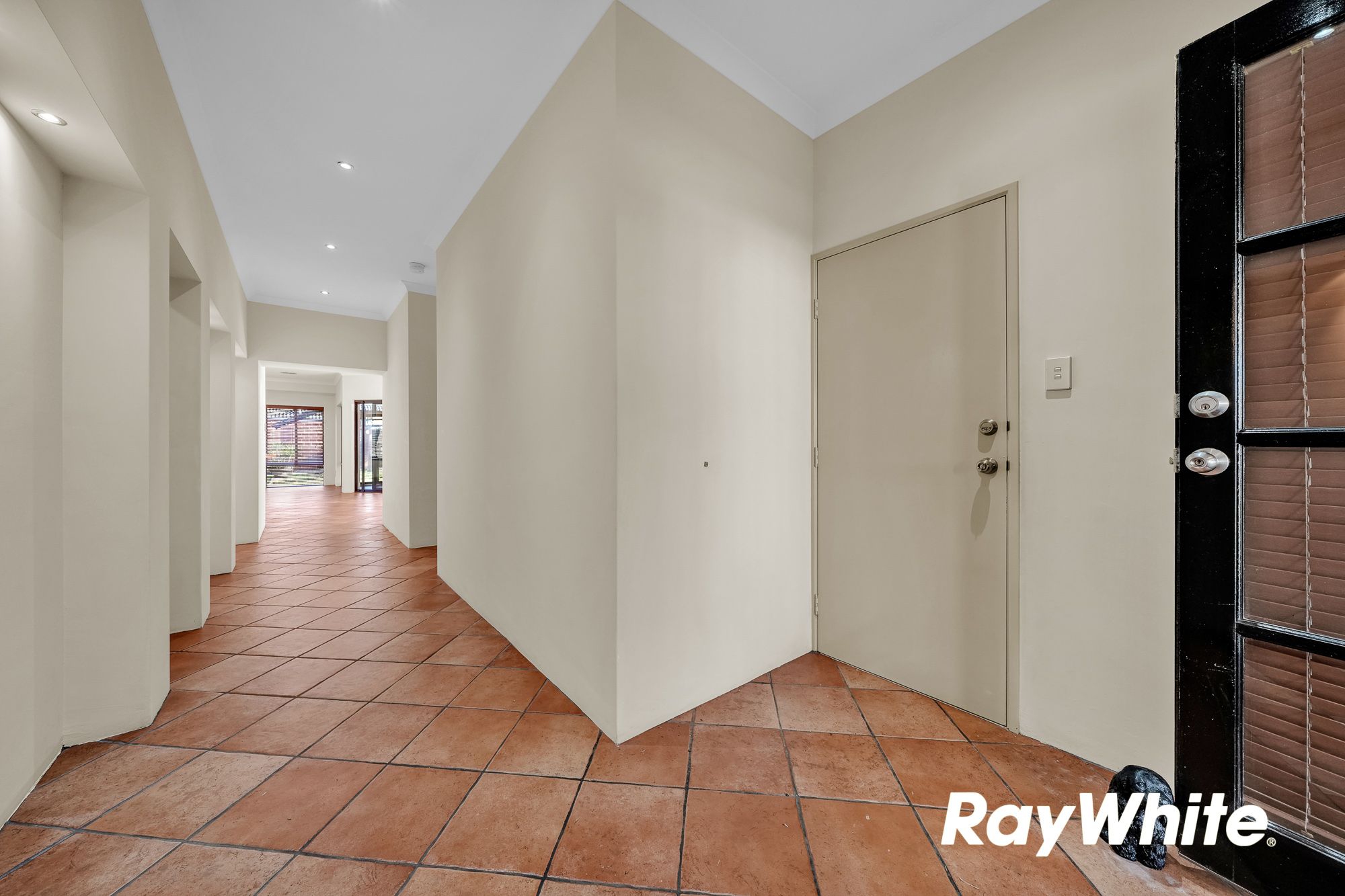 9 Garnett Place — photo 5 of 30