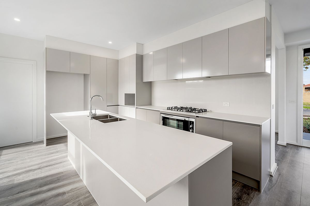 1/13 Parnell Crescent, Gladstone Park, VIC 3043