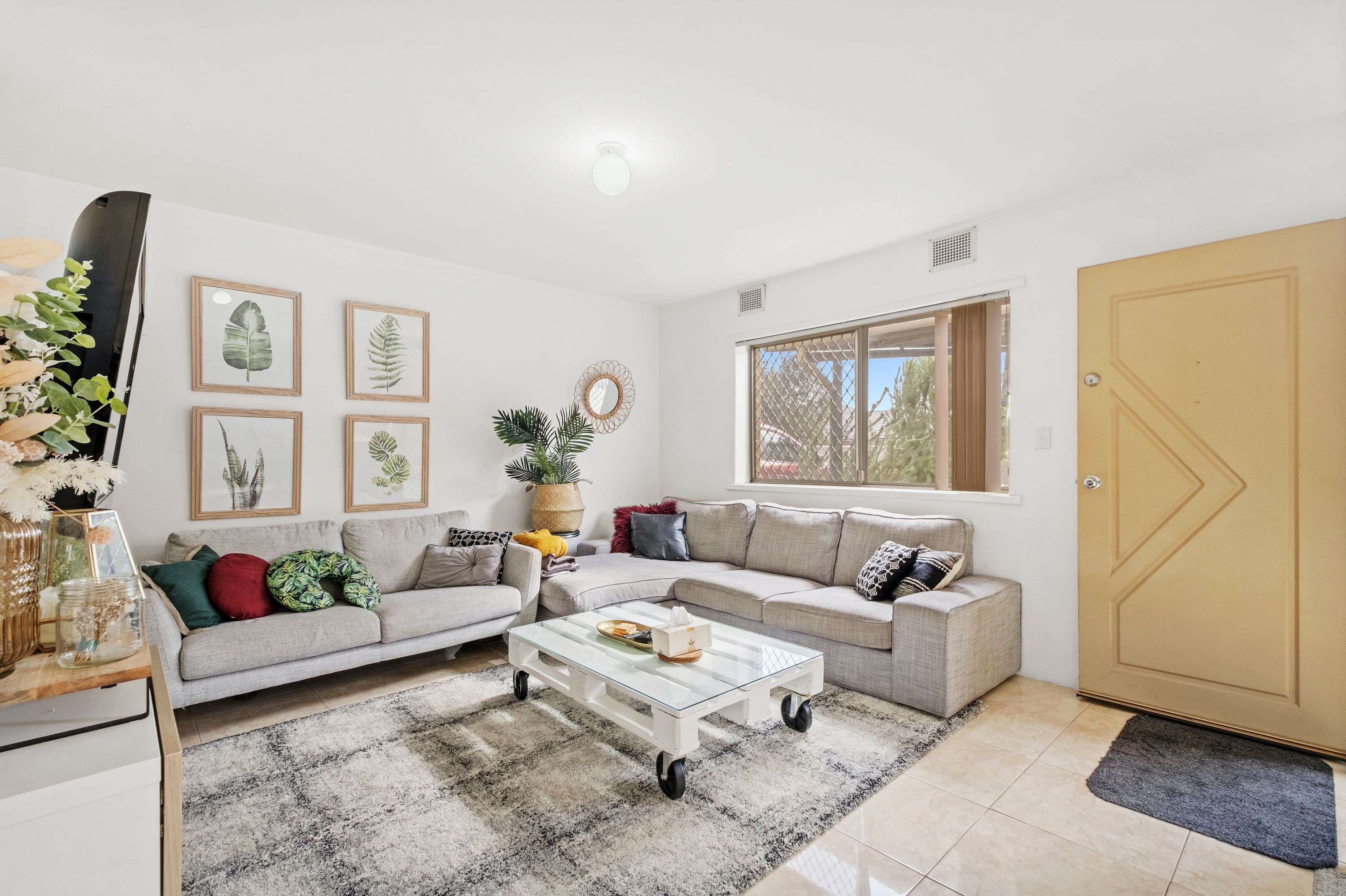 7F Upton Place, Langford WA 6147